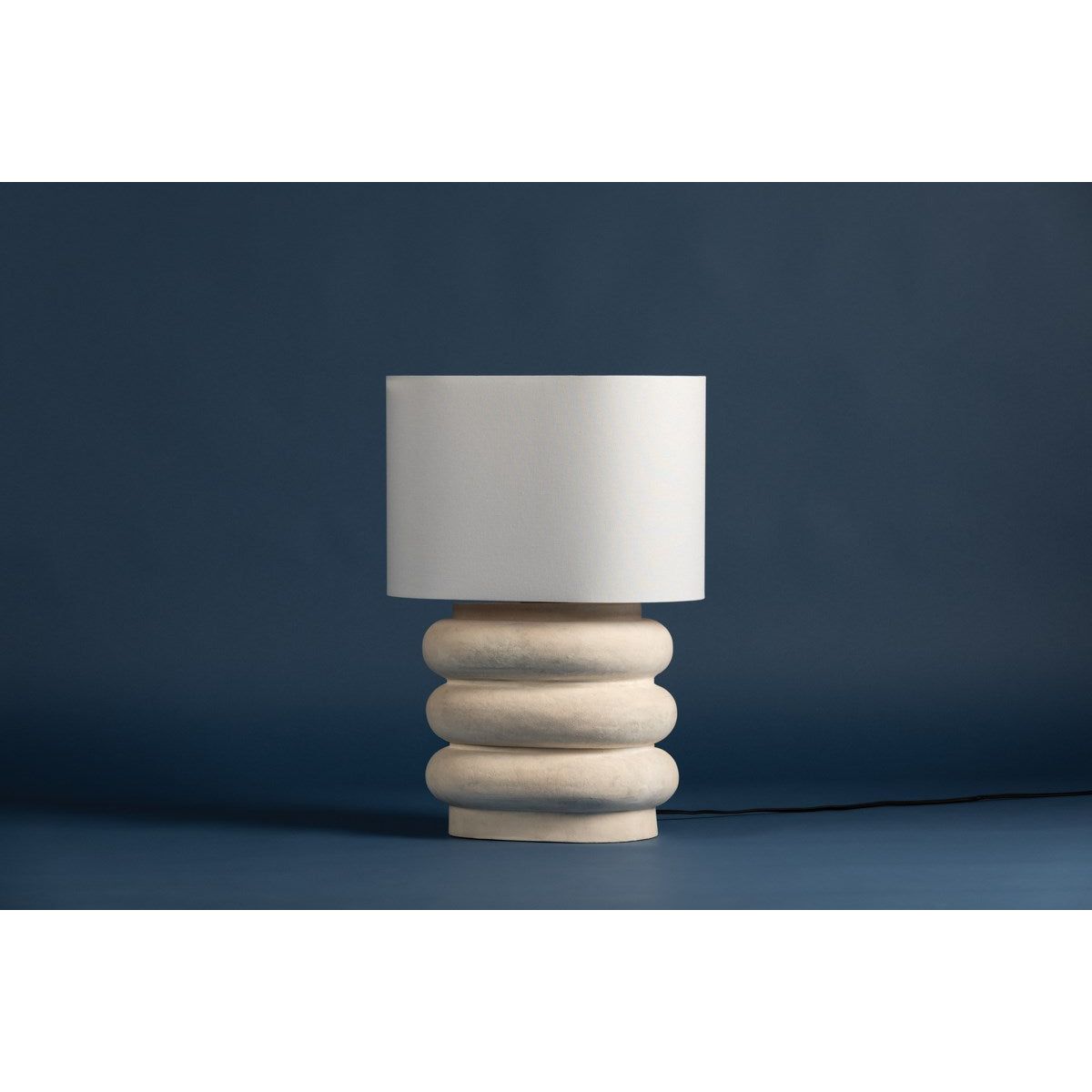 Ewing 1-Light Table Lamp