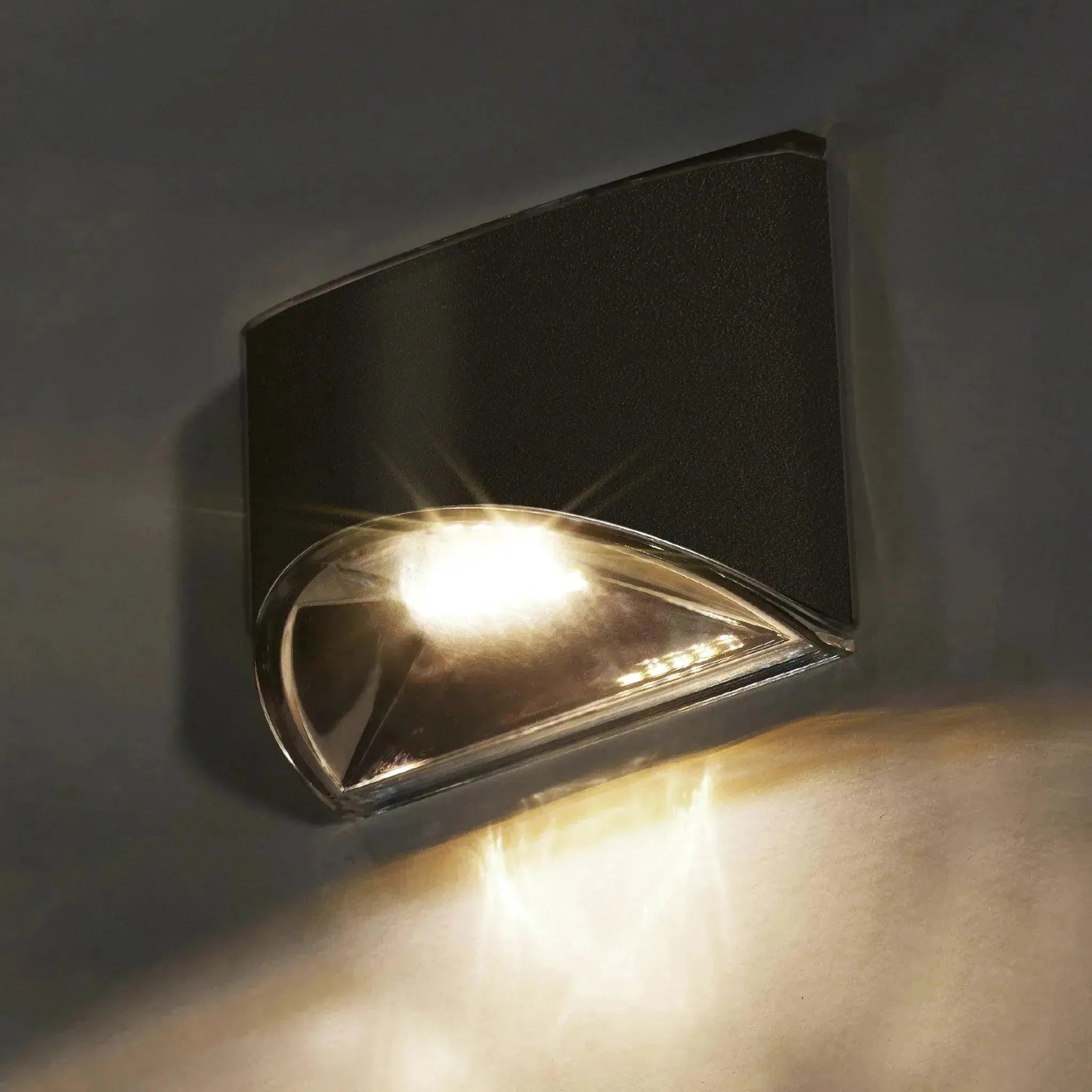 Classy Caps - Deck & Wall Light - Lights Canada