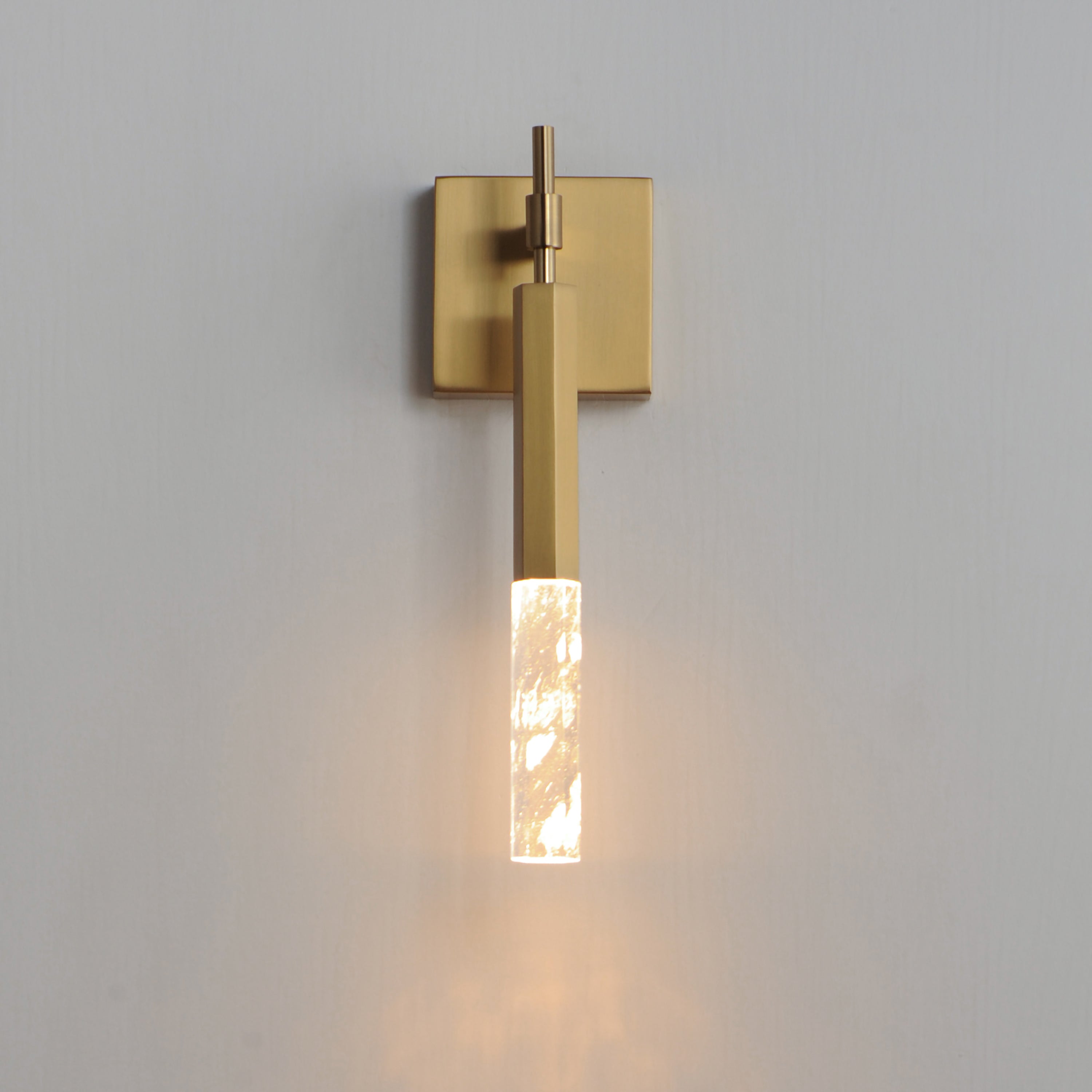 E11030-95GLD