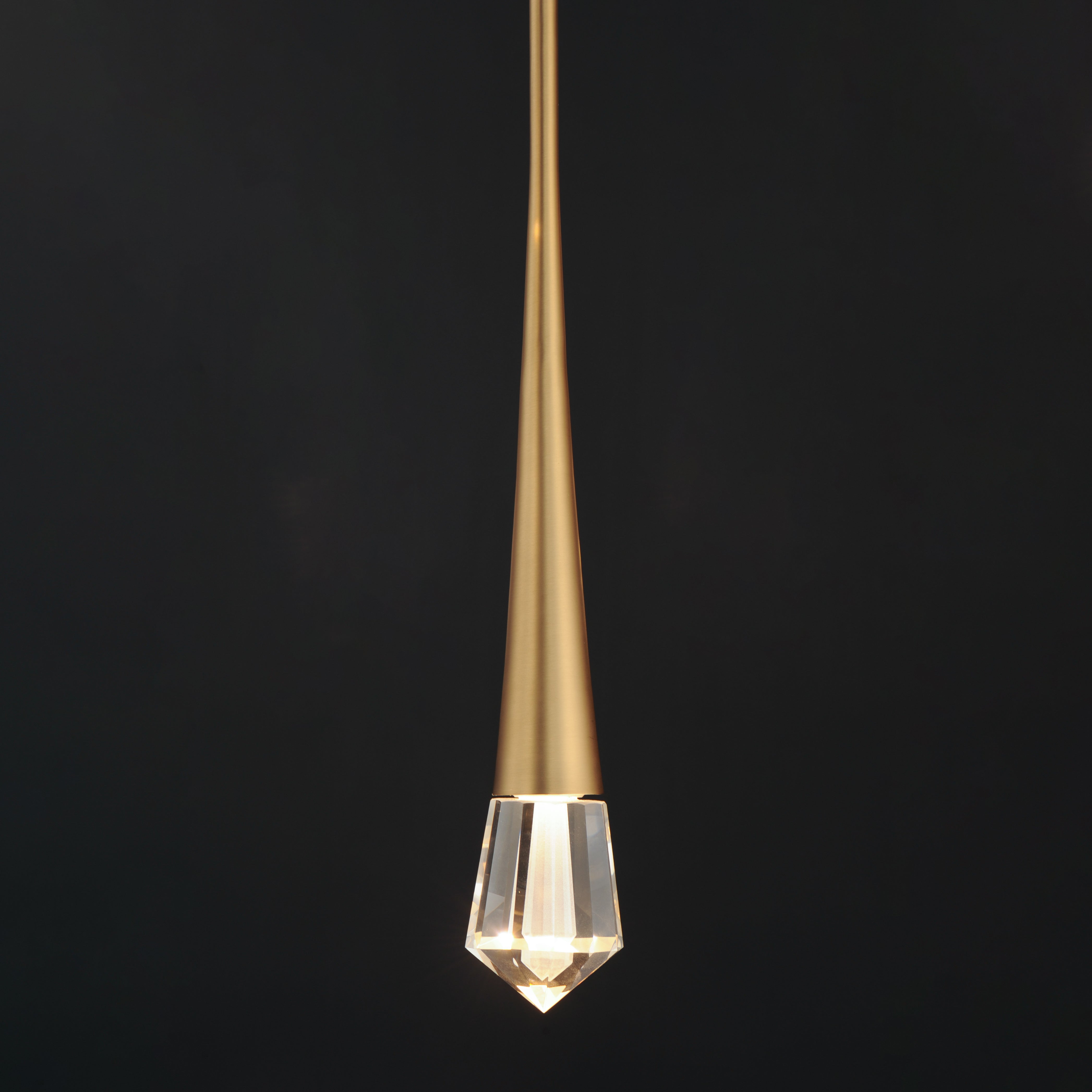E24221-122GLD