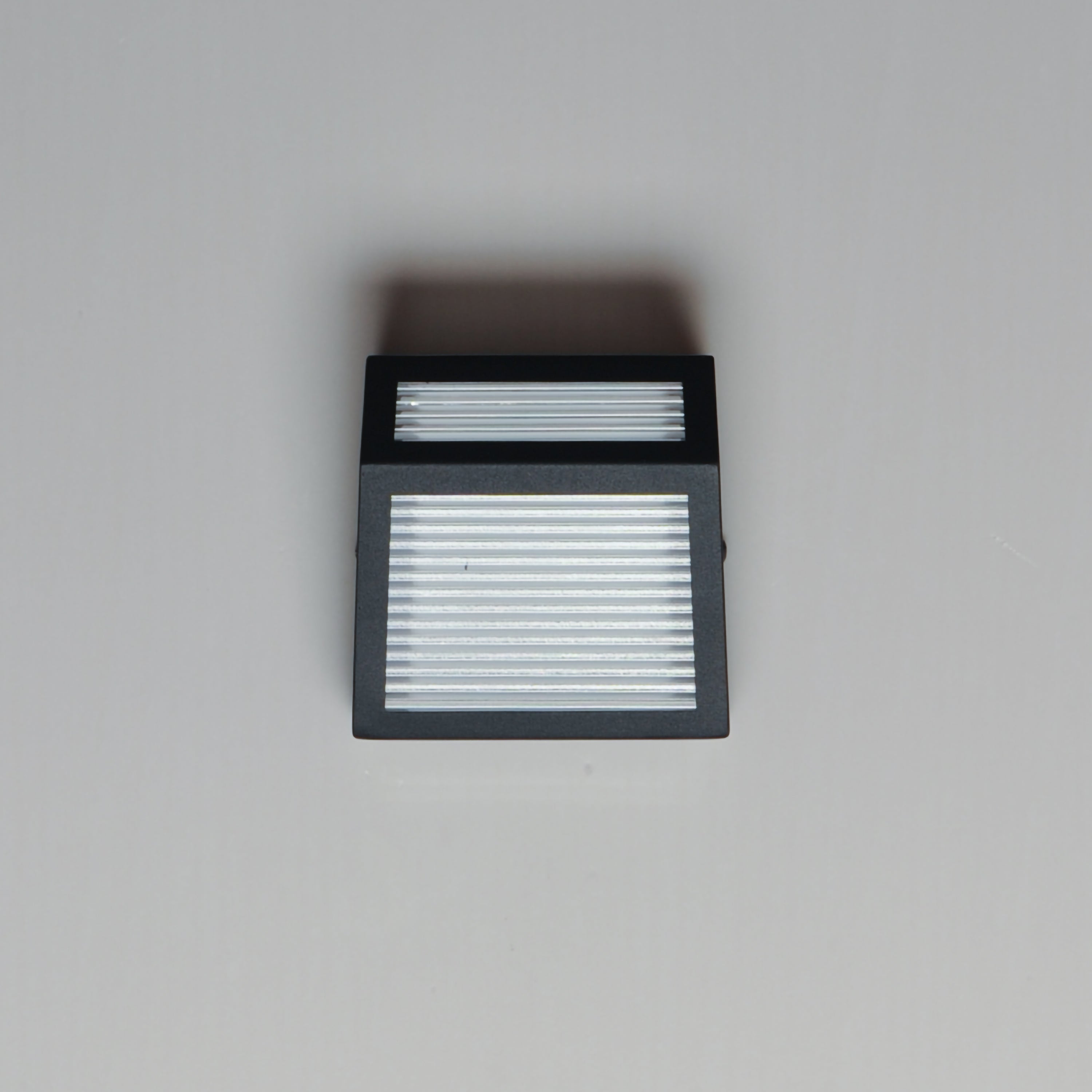 E30122-144BK