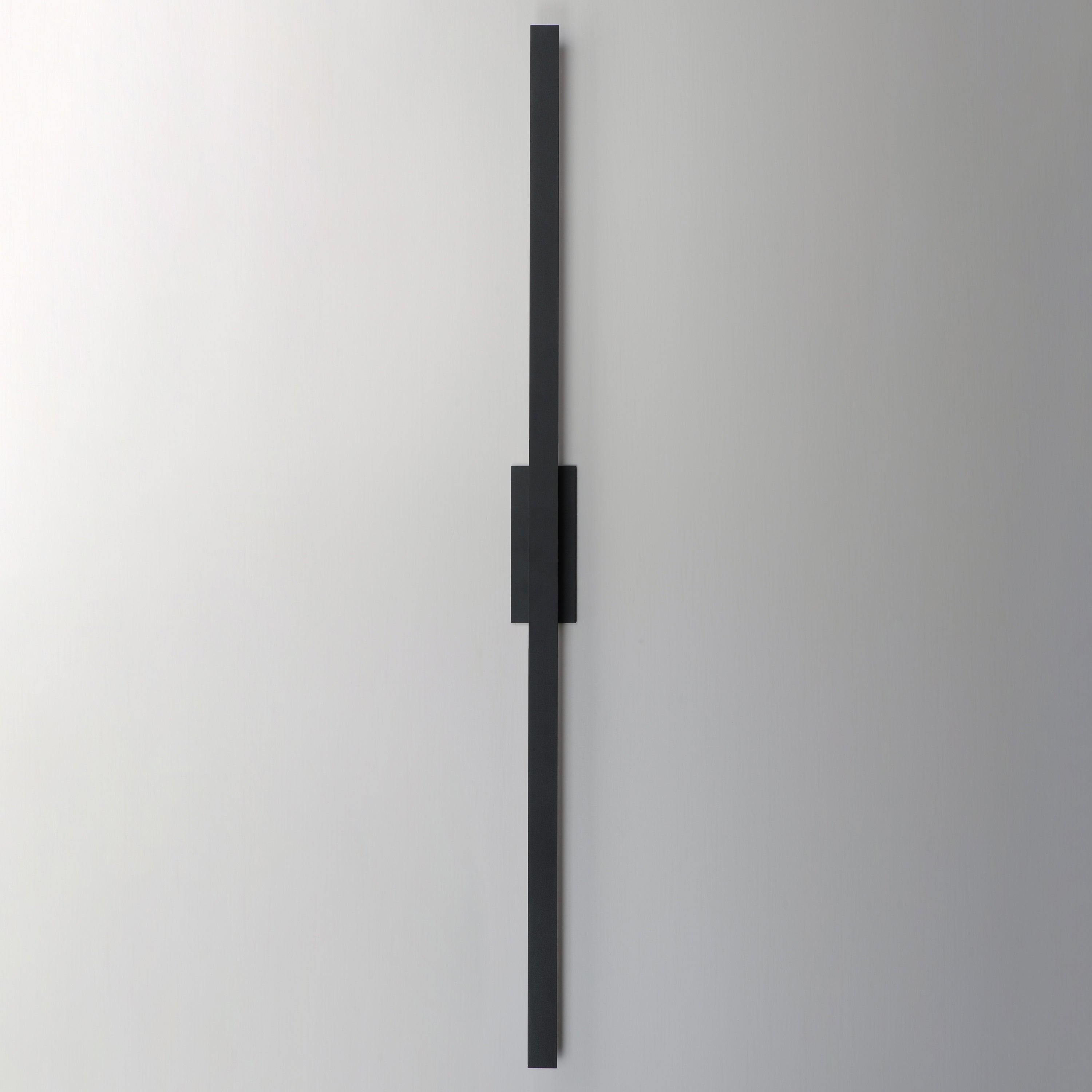 E42348-BK