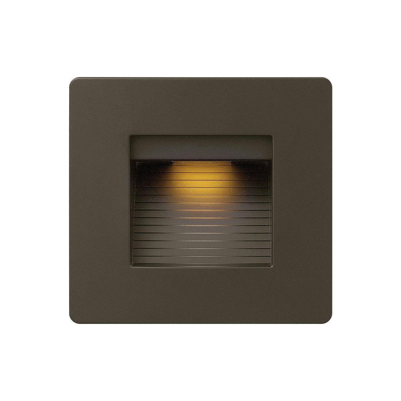 Hinkley - Luna LED Step Light - Lights Canada