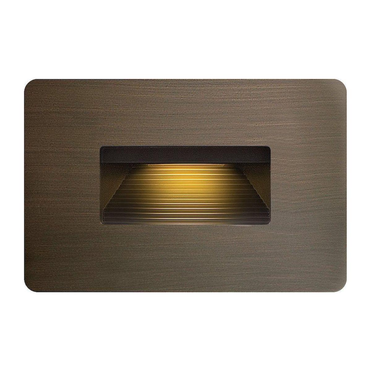 Hinkley - Luna Landscape Step Light - Lights Canada