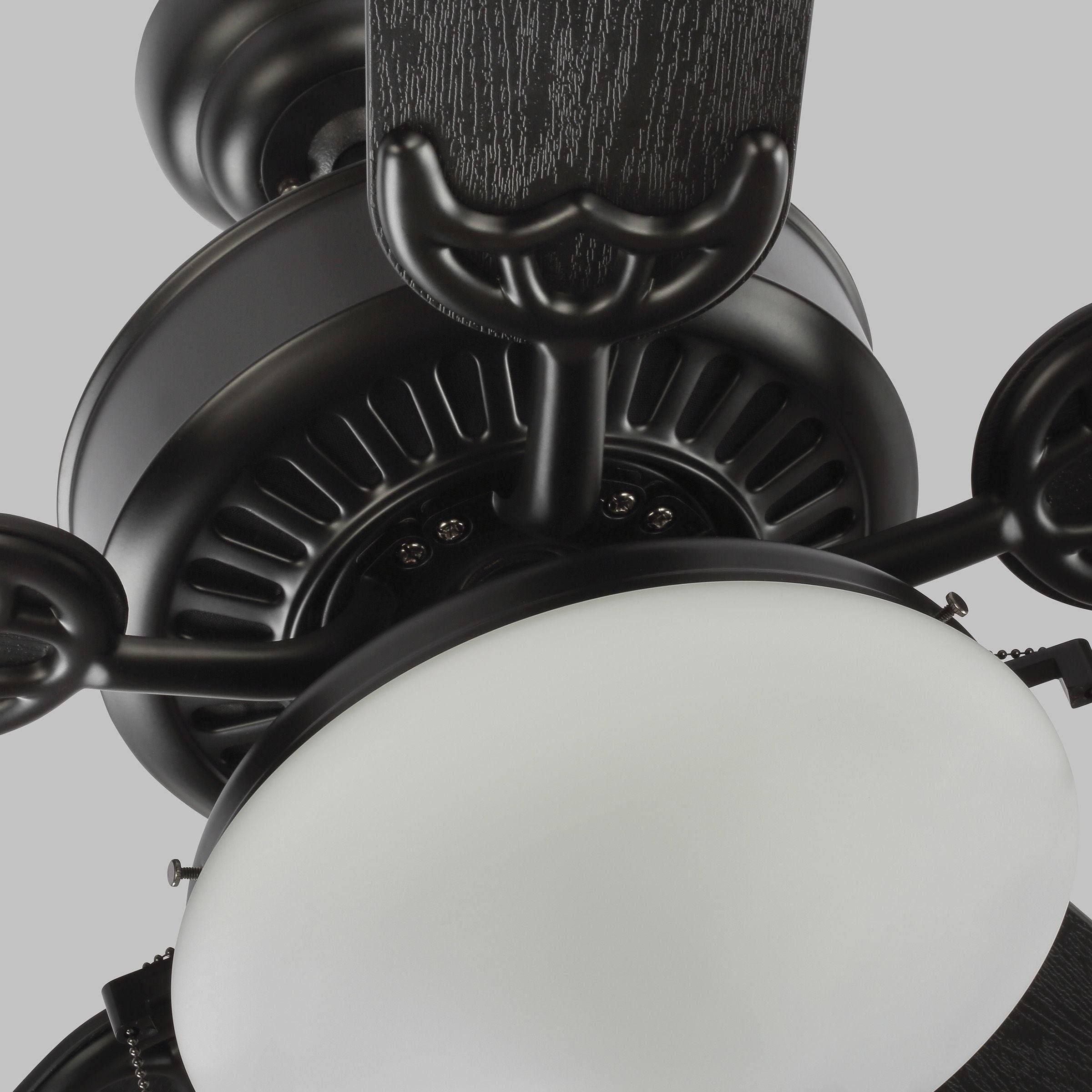 Visual Comfort Fan Collection - Haven 52 Outdoor LED Outdoor Fan - Lights Canada