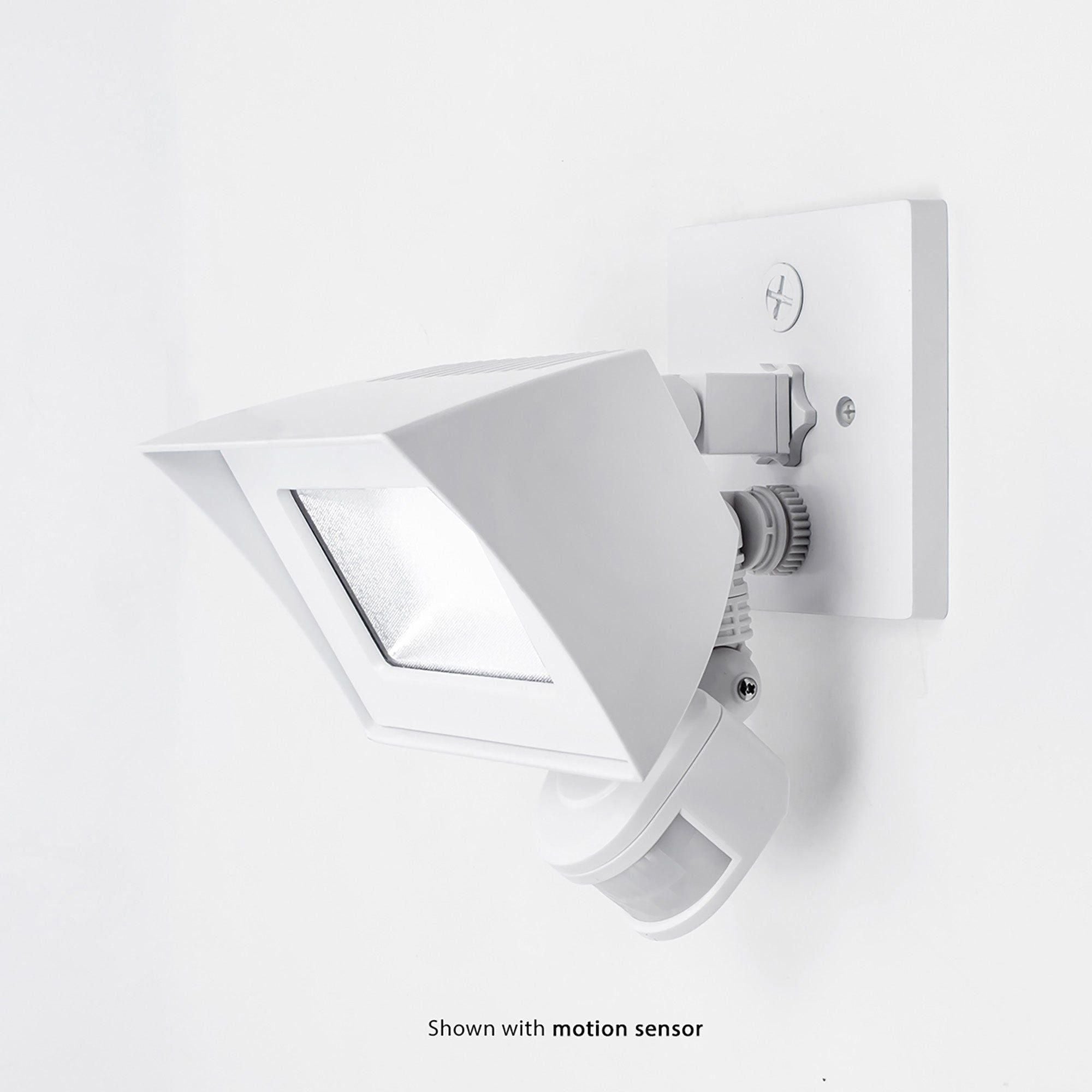 WAC Lighting - Endurance Flood Energy Star LED Flood Light - Lights Canada