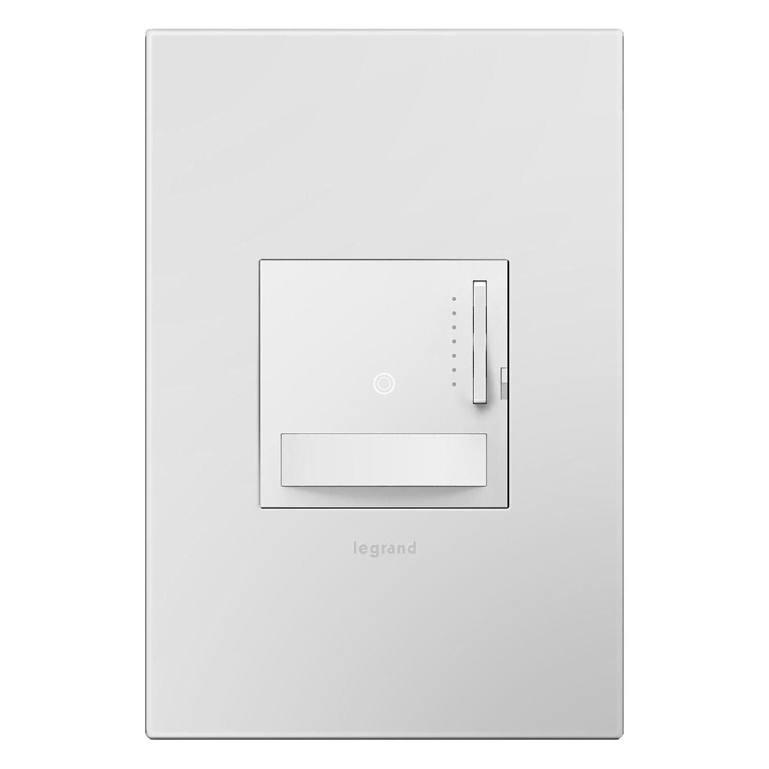 Legrand - 700W Incandescent/Halogen Motion Sensor Dimmer - Lights Canada
