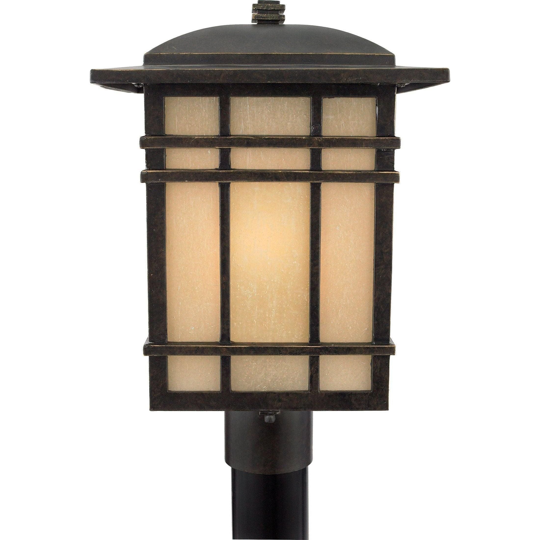 Quoizel - Hillcrest Post Light - Lights Canada