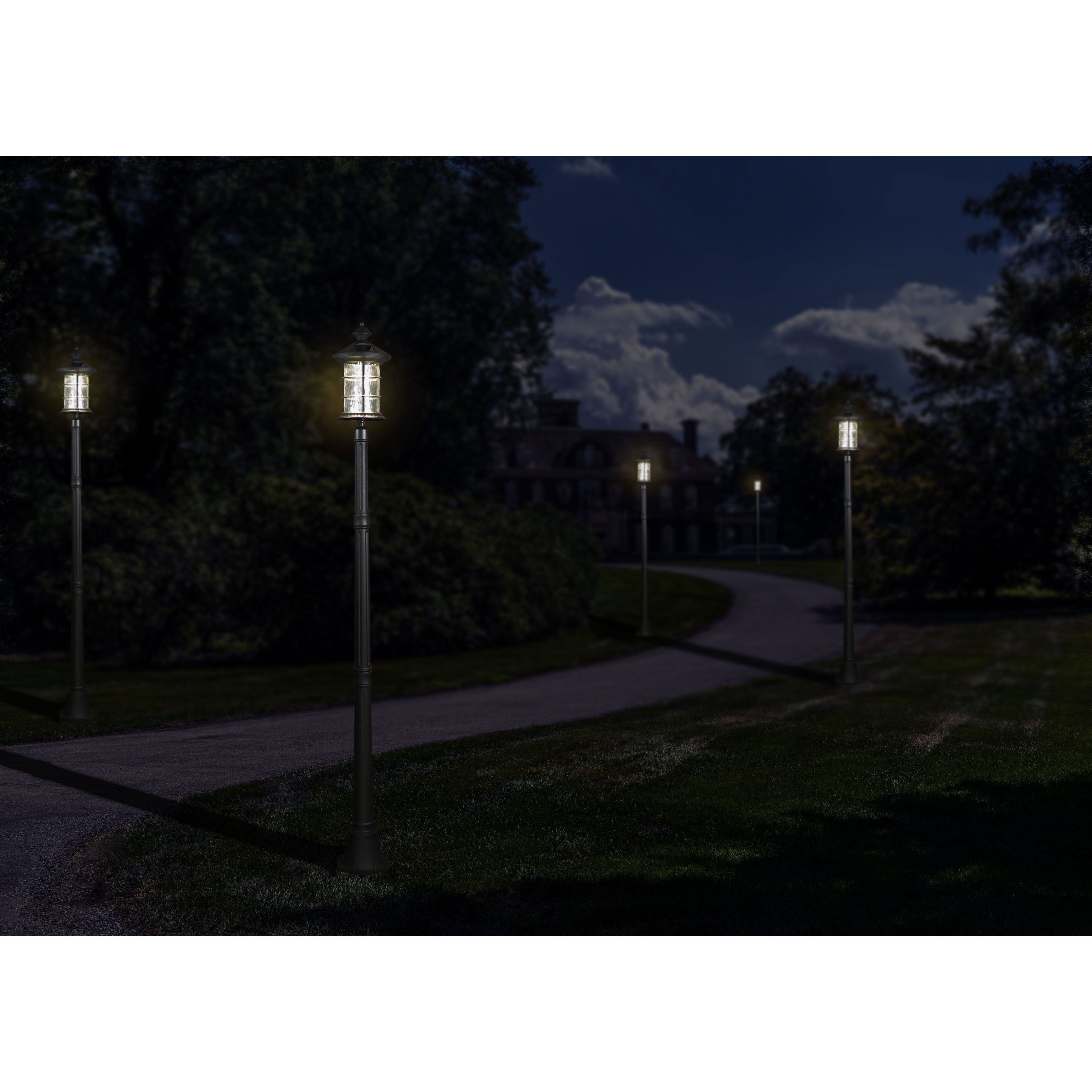 Classy Caps - Hampton Solar Lamp - Lights Canada