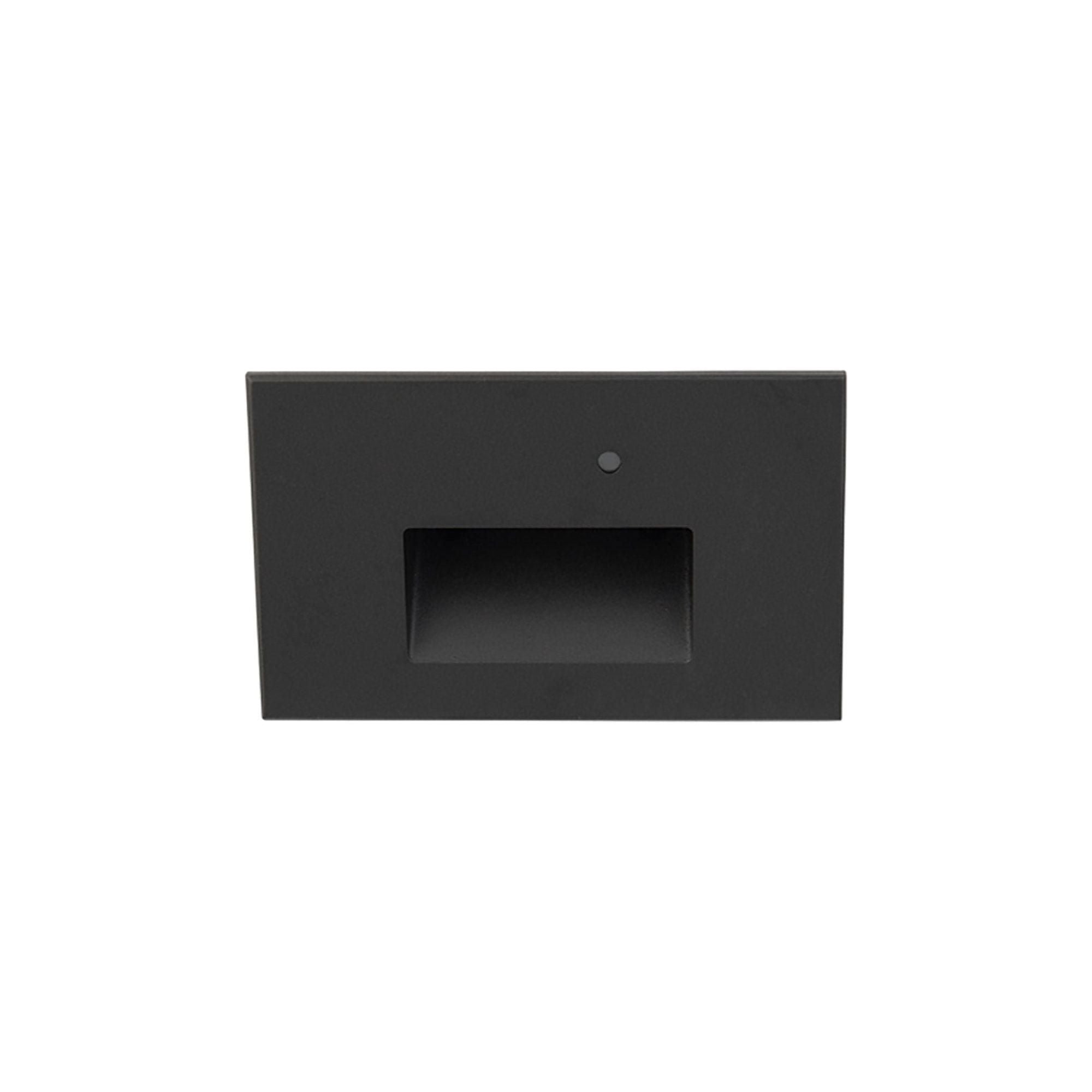 WAC Lighting - LEDme 120V LED Horizontal Indoor/Outdoor Step and Wall Light with Daylight Photocell Sensor - Lights Canada