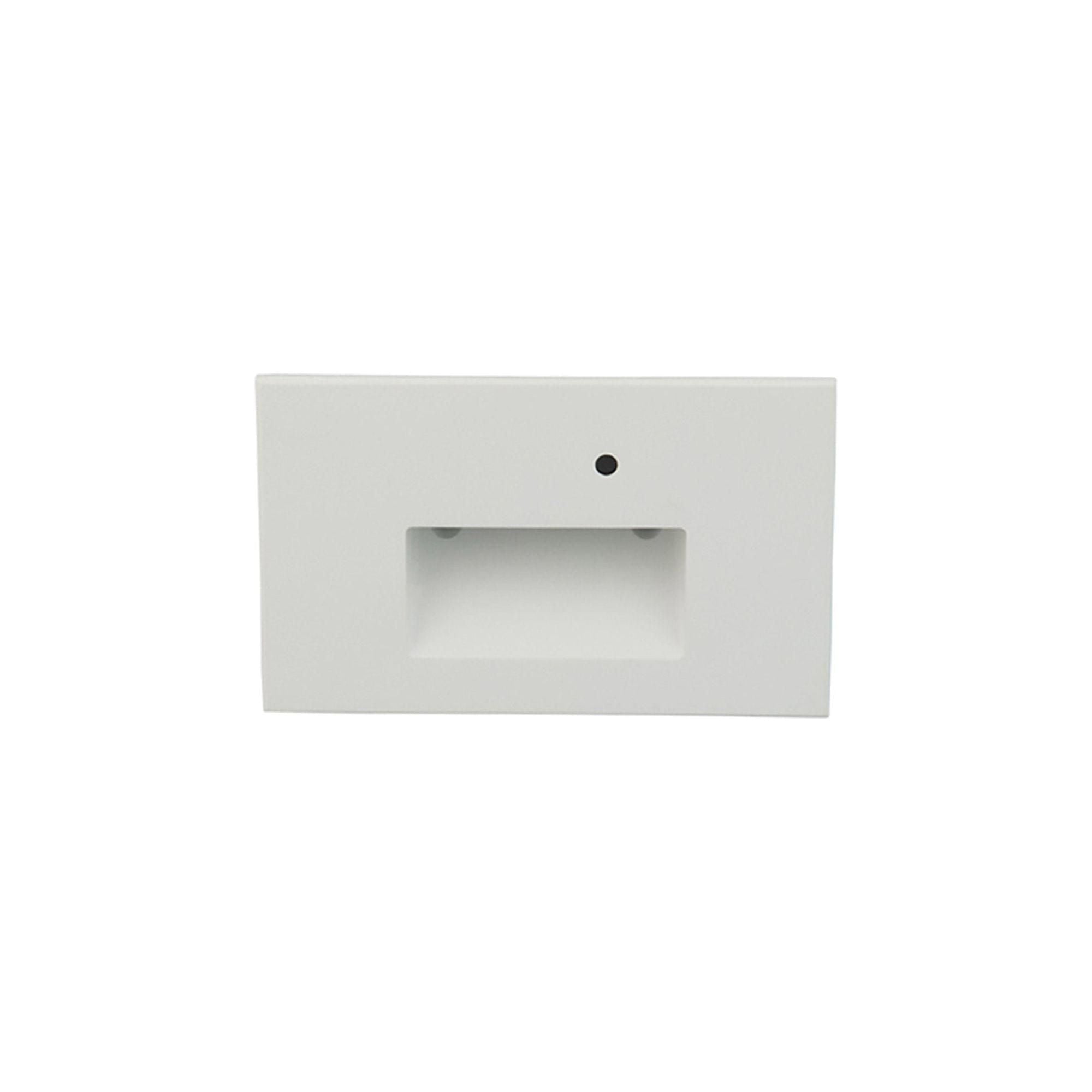 WAC Lighting - LEDme 120V LED Horizontal Indoor/Outdoor Step and Wall Light with Daylight Photocell Sensor - Lights Canada