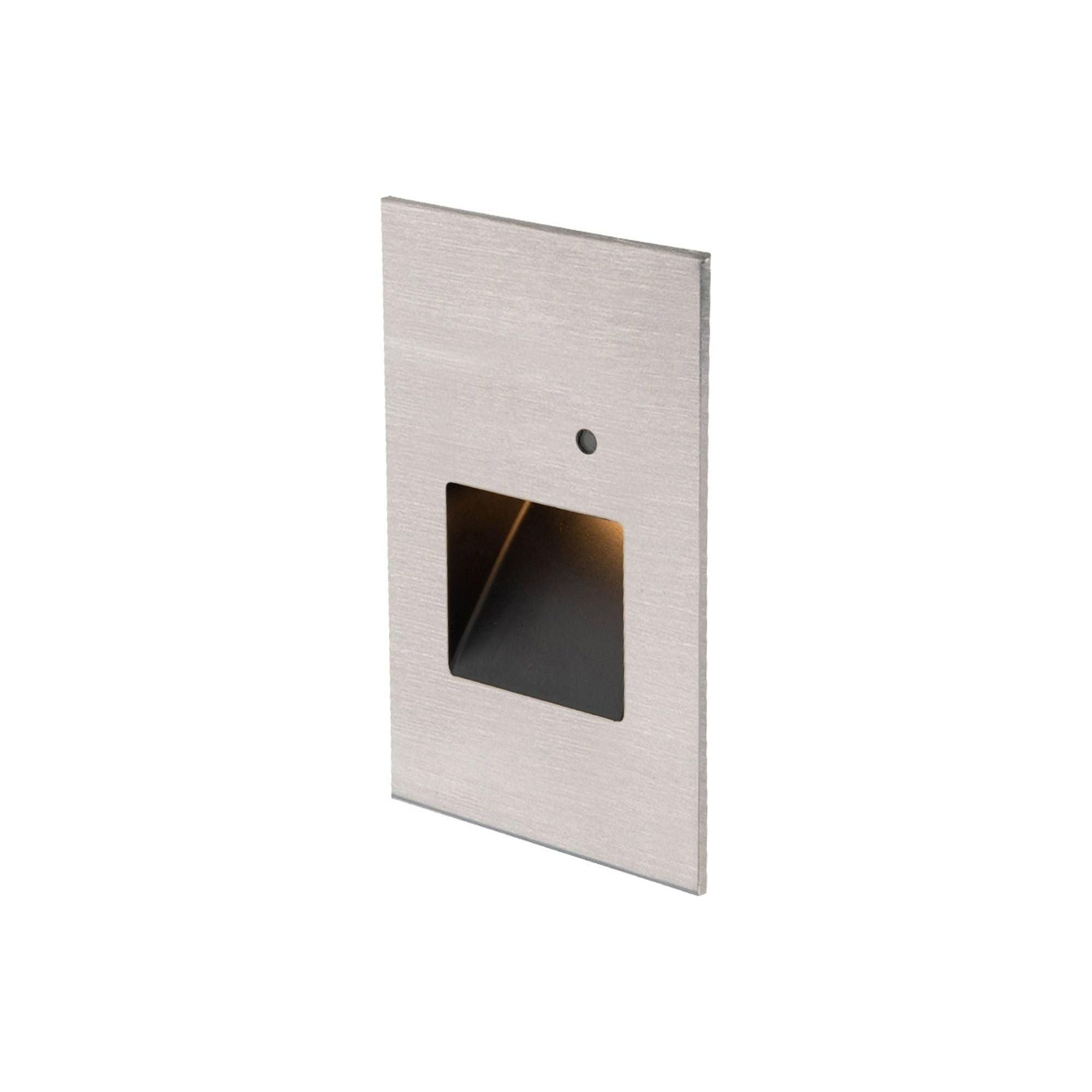 WAC Lighting - LEDme 120V LED Vertical Indoor/Outdoor Step and Wall Light with Daylight Photocell Sensor - Lights Canada