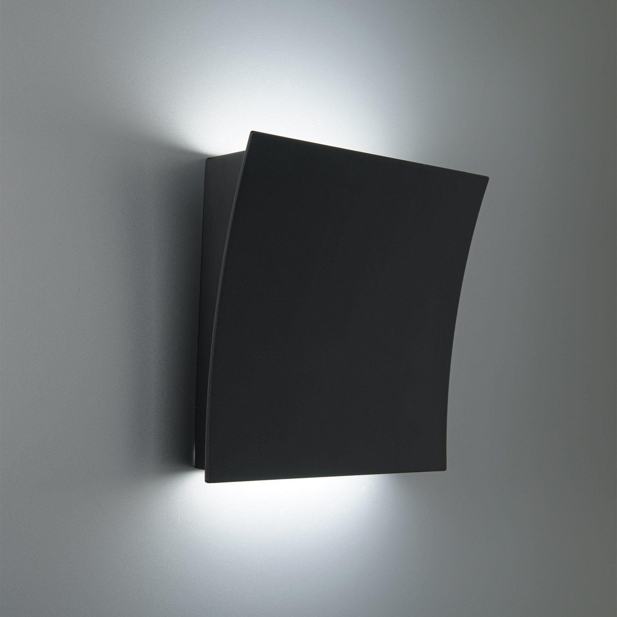 Modern Forms - Slide LED Wall Sconce - Lights Canada