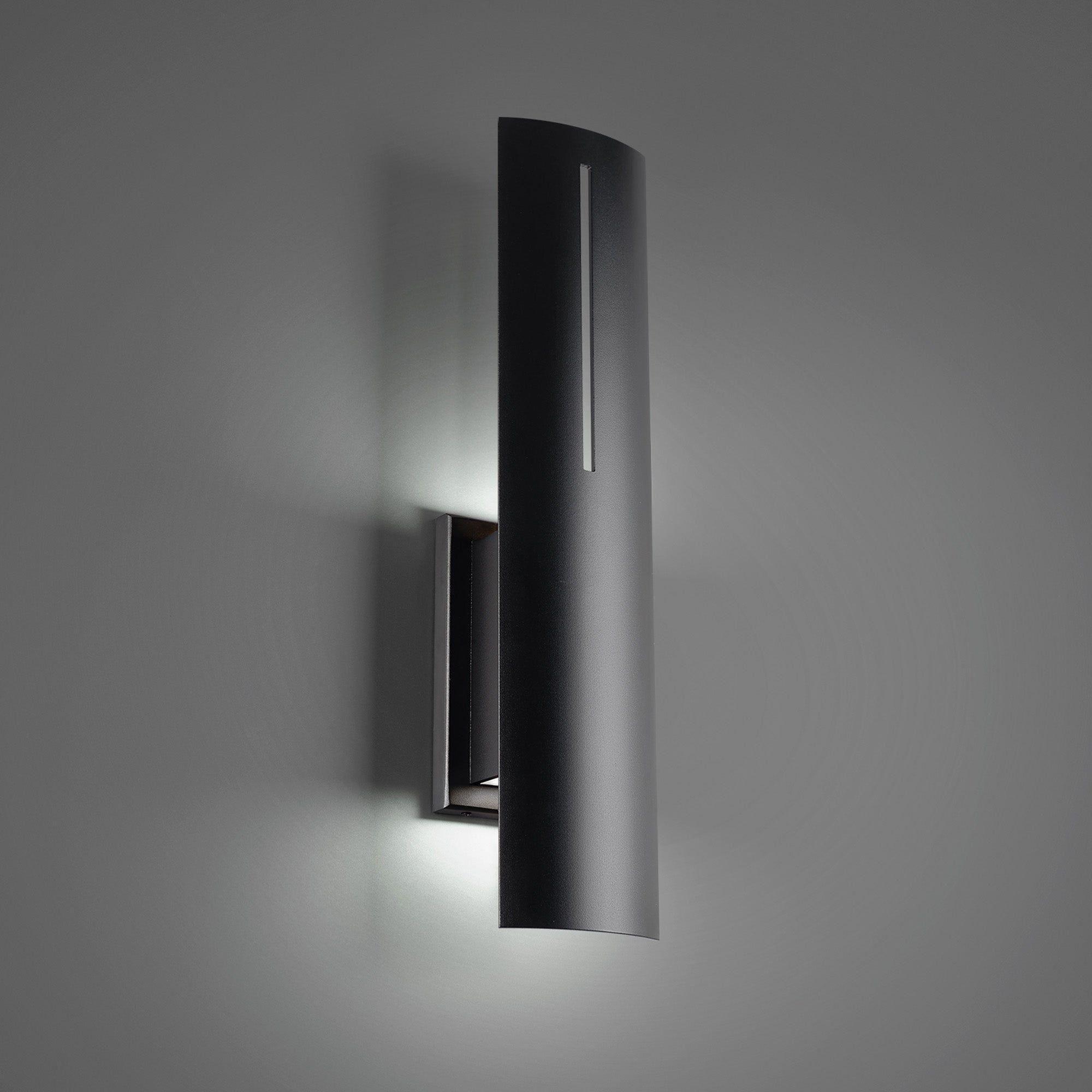 Modern Forms - Aegis 20" LED Outdoor Wall Light - Lights Canada