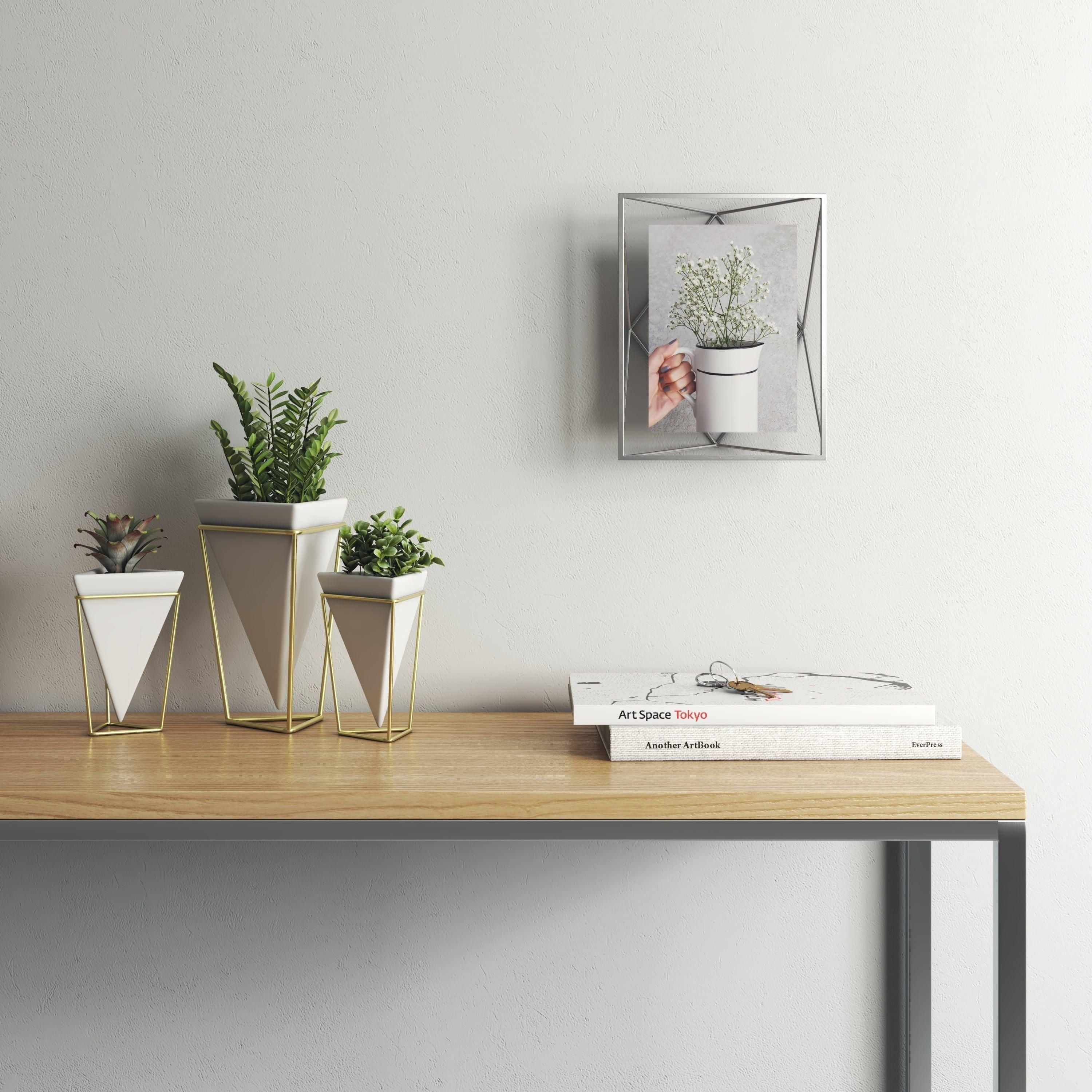 Umbra - Prisma Picture Frame - Lights Canada