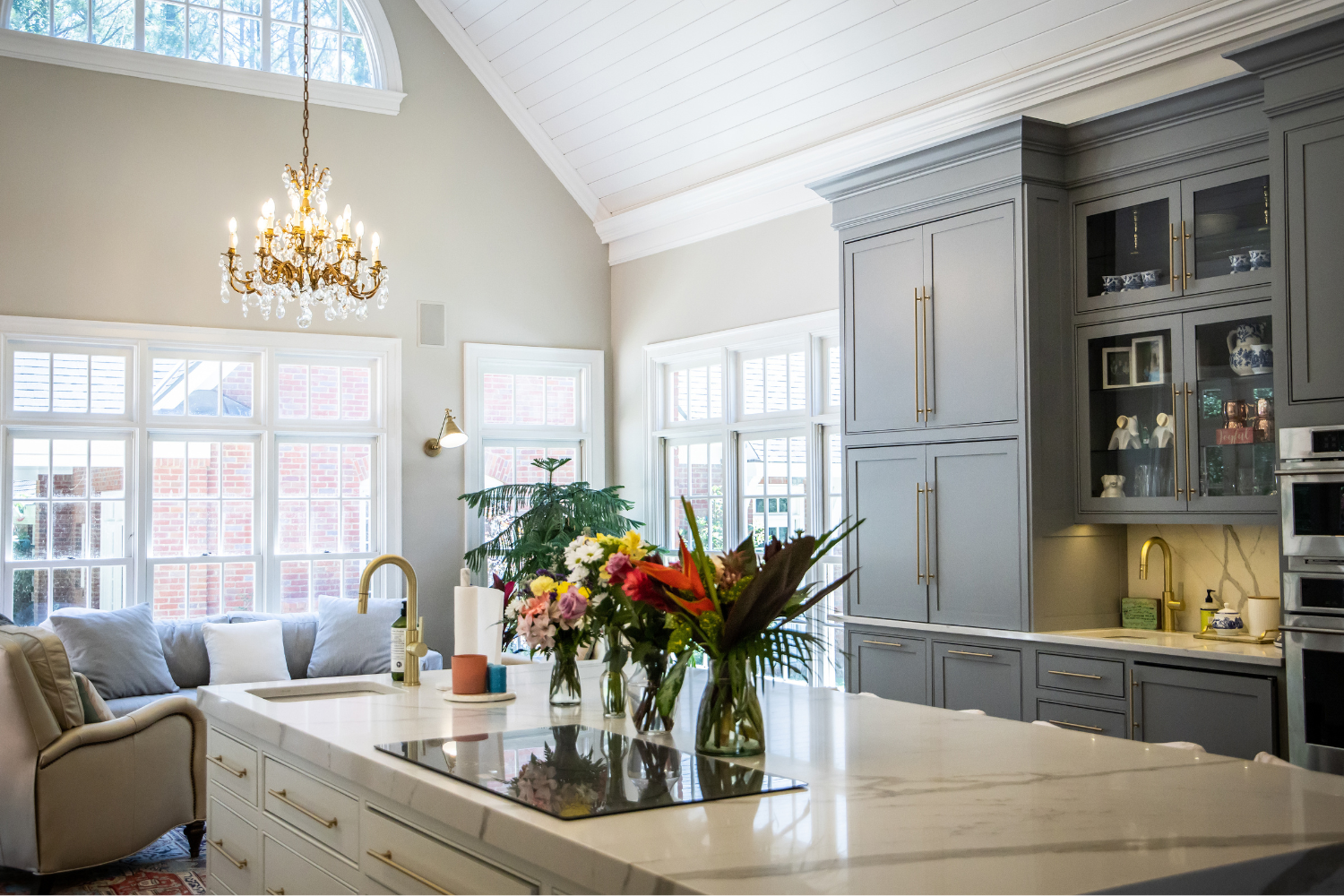 Affordable Chandeliers: Brighten Up Your Home with These Budget Finds Under $500