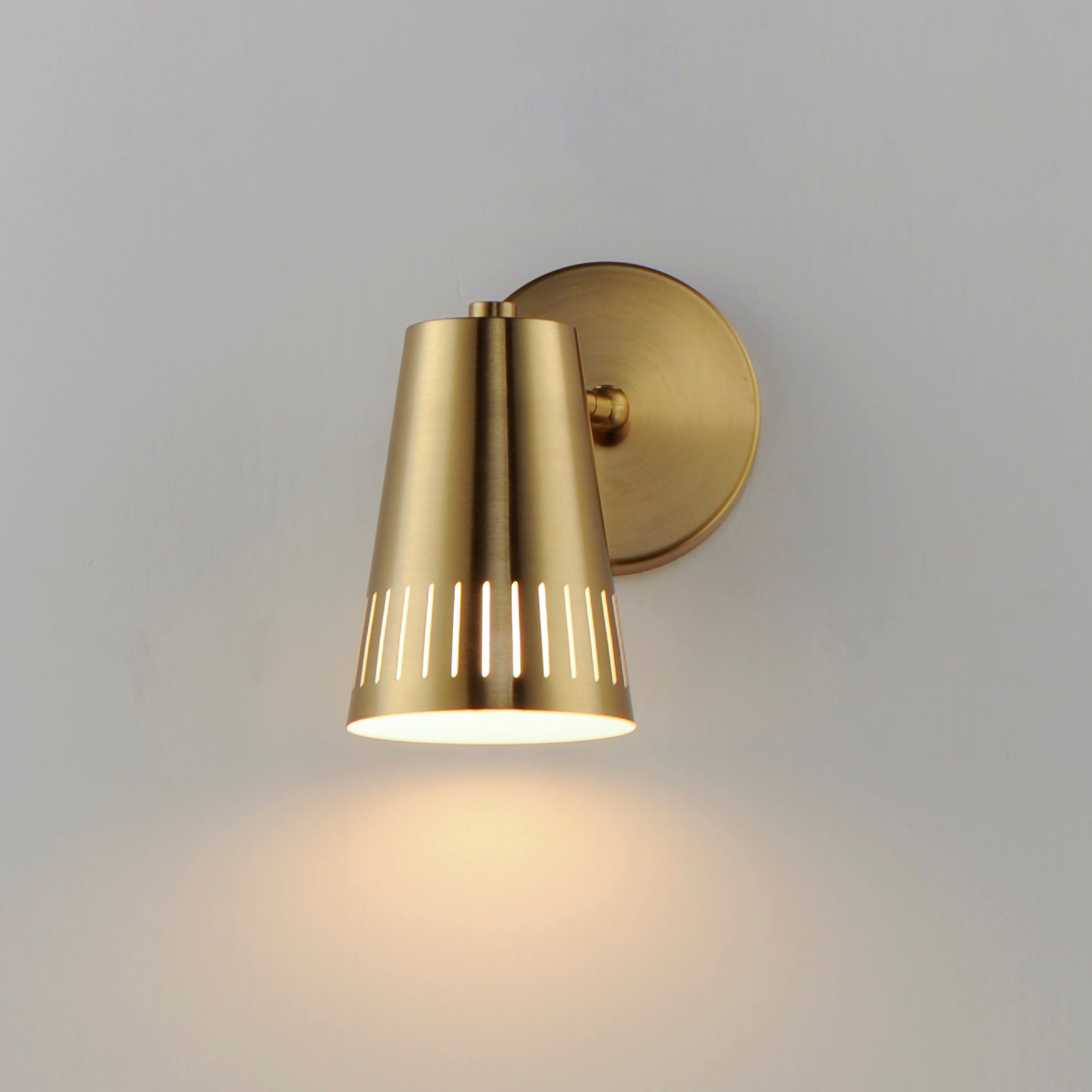 Helsinki 1-Light Wall Sconce