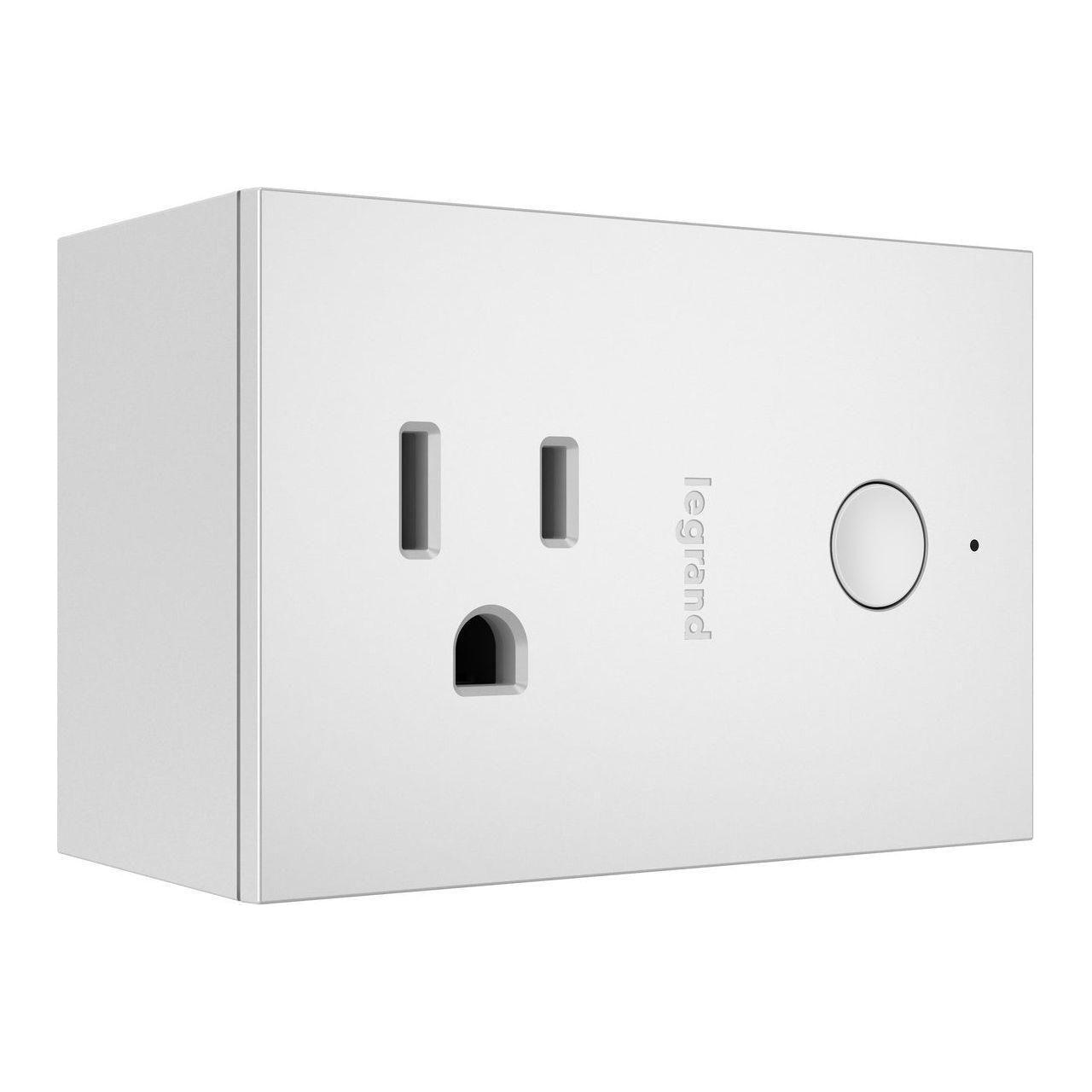 Legrand - Smart Plug-In Switch with Netatmo - Lights Canada