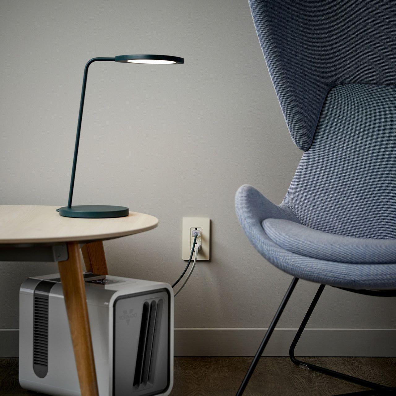 Legrand - Smart 15A Outlet with Netatmo - Lights Canada