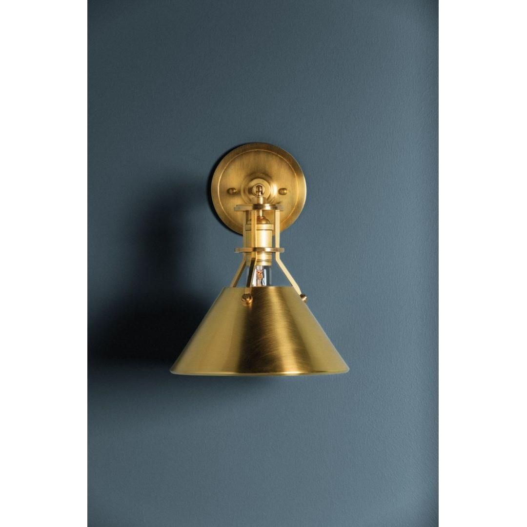 Metal No.2 1-Light Wall Sconce