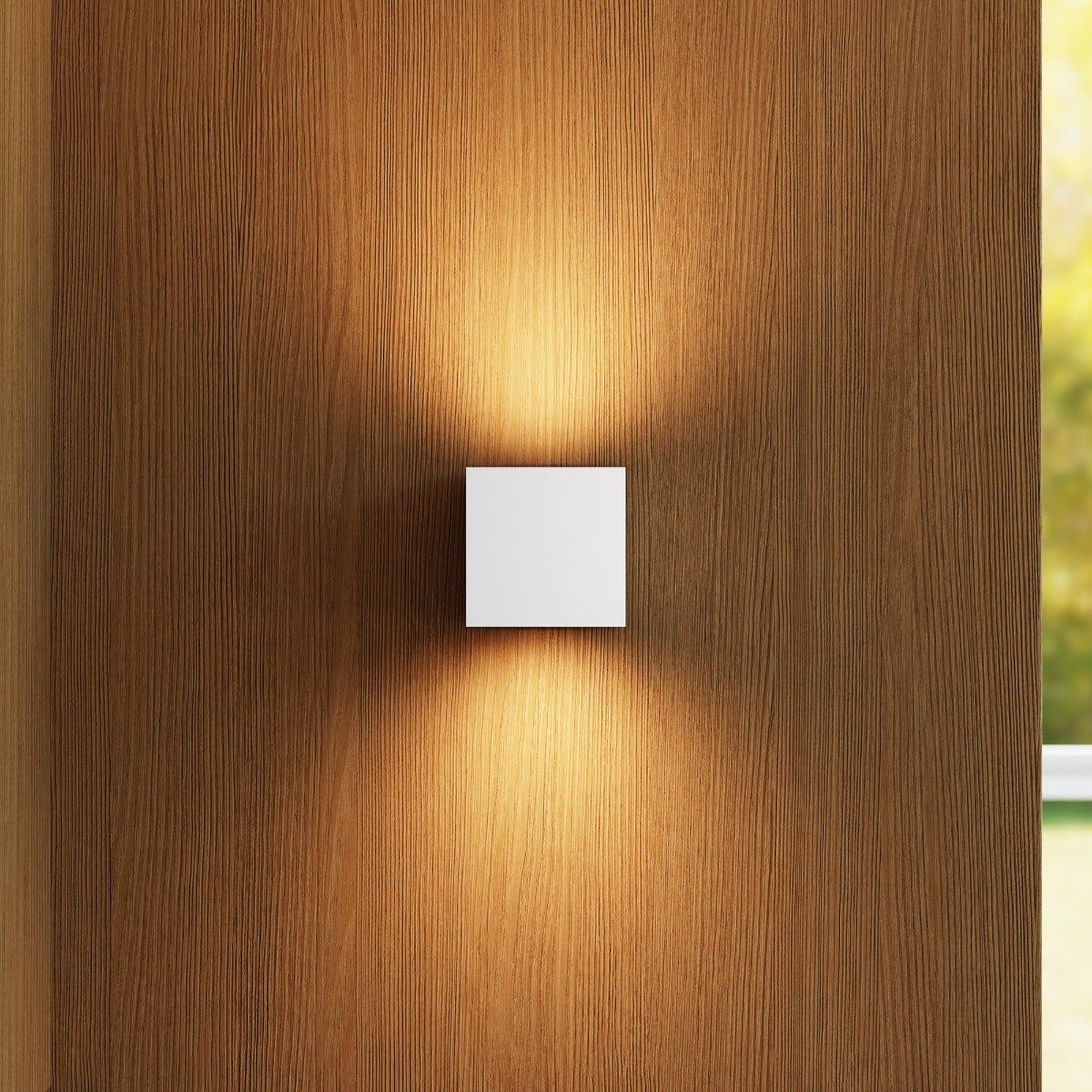 Qube Small Sconce