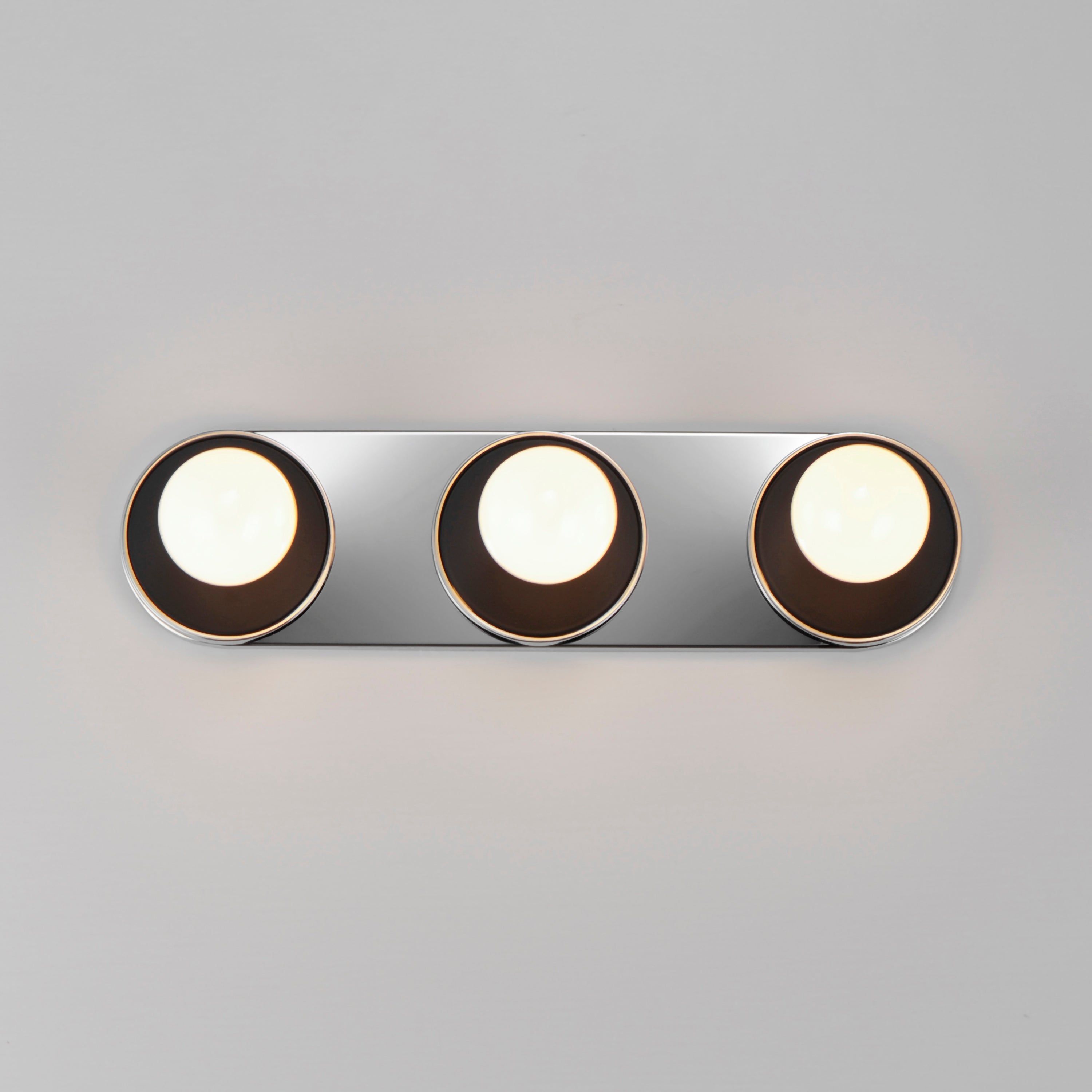 Hollywood 3-Light Sconce