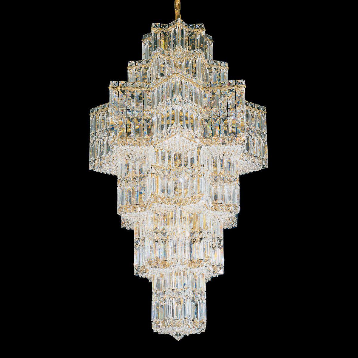 Equinoxe 35-Light Chandelier