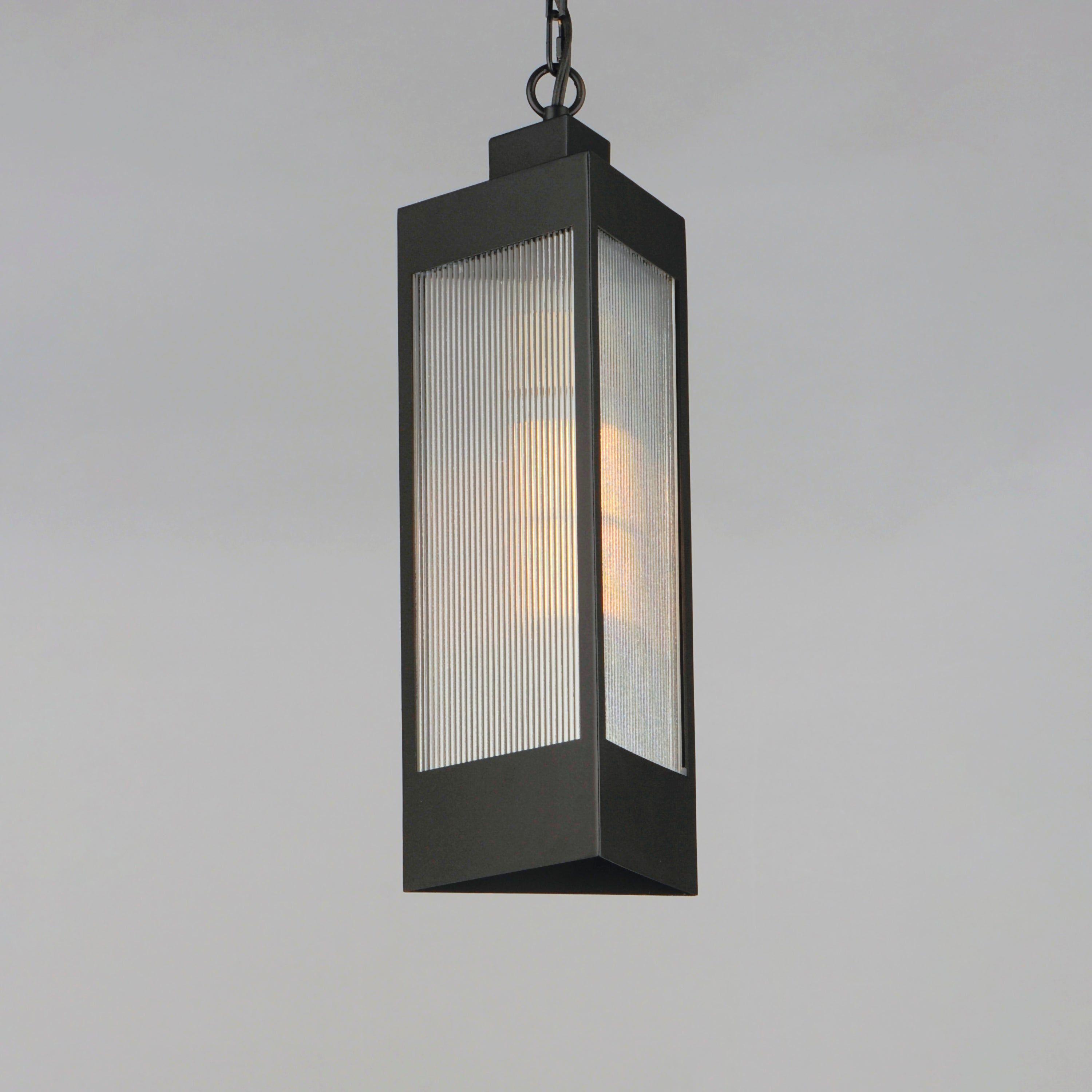 Triform 7.5" LED Outdoor Pendant