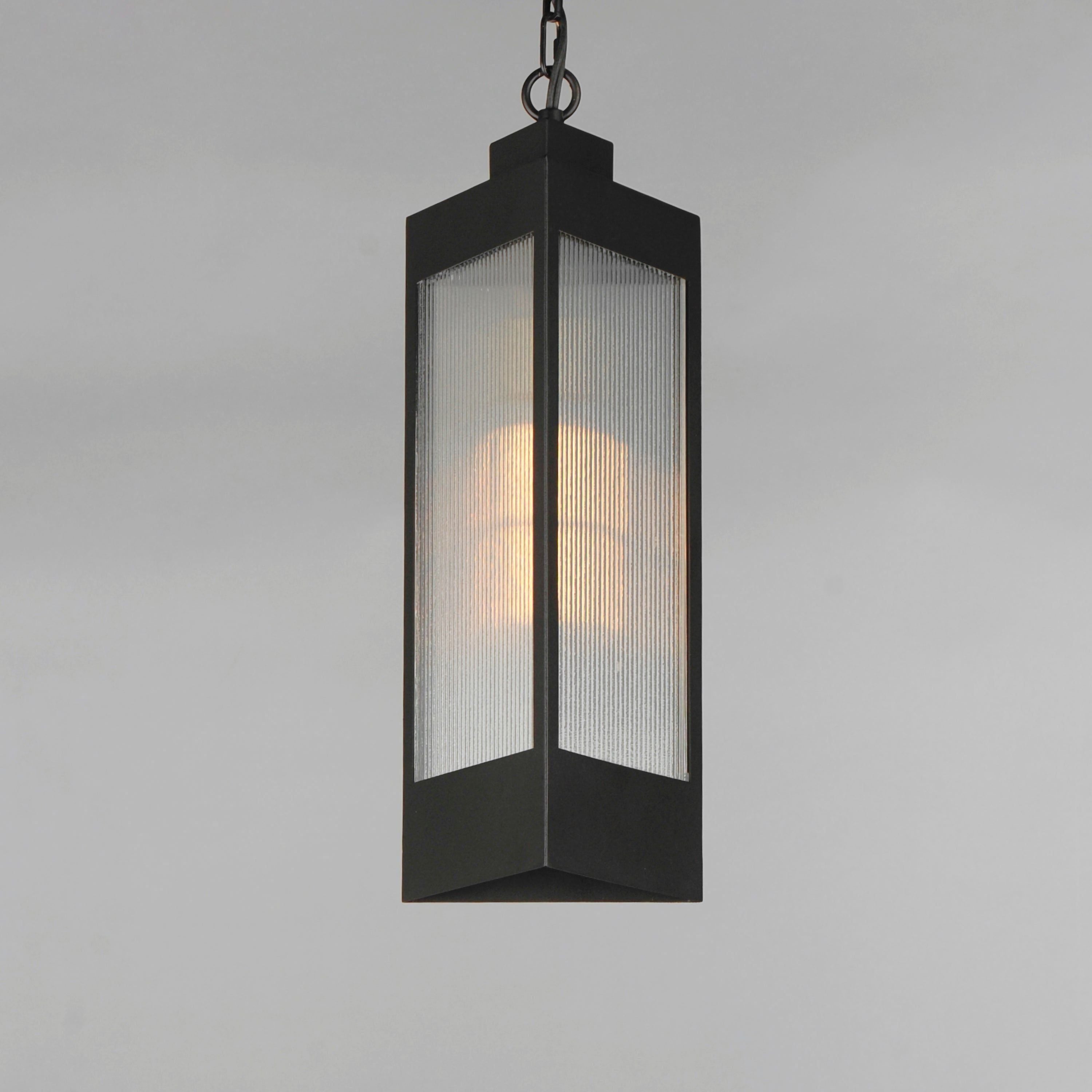 Triform 7.5" LED Outdoor Pendant