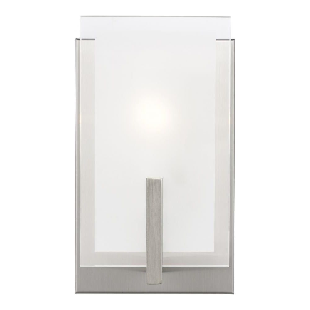 Syll One Light Wall / Bath Sconce