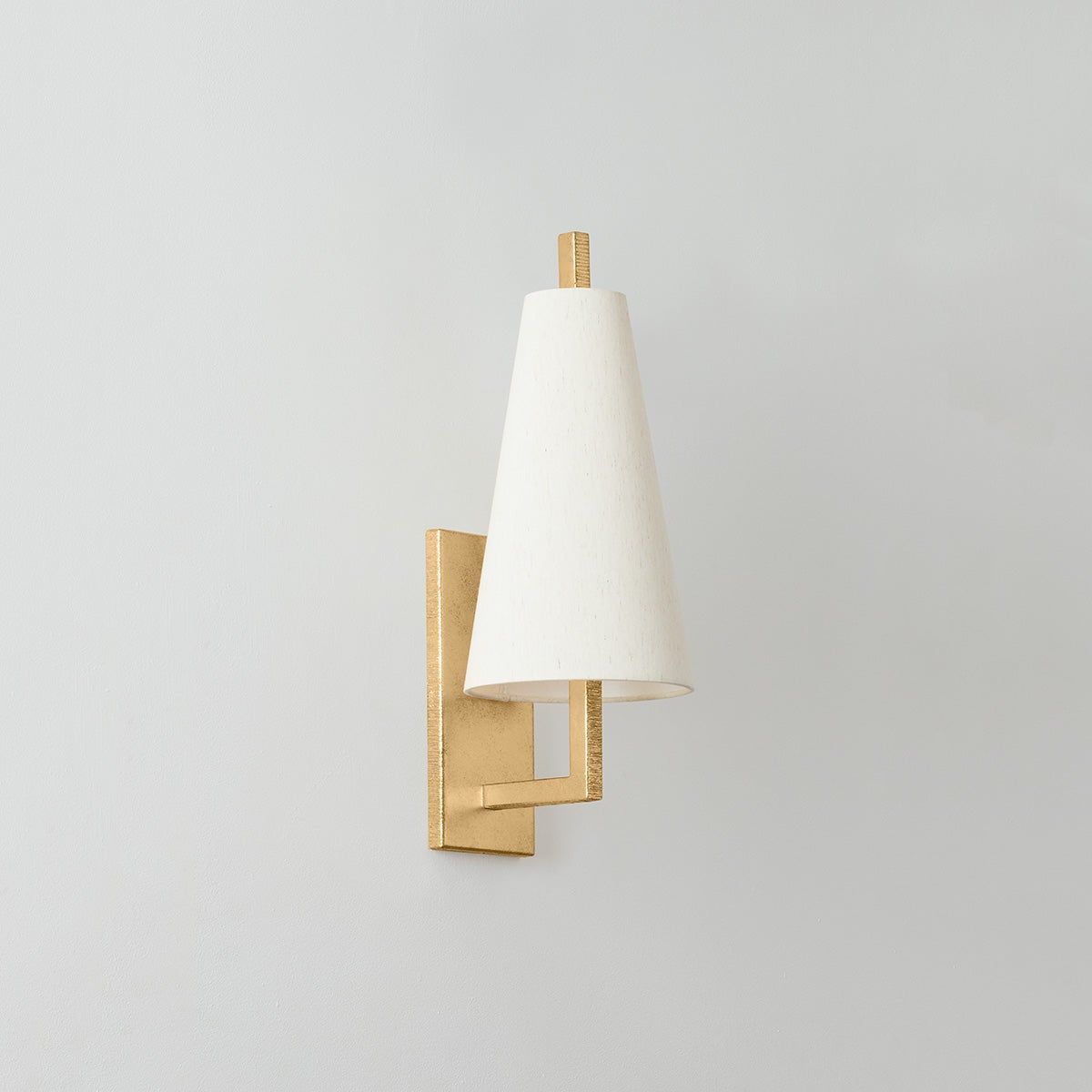 Tirana Wall Sconce