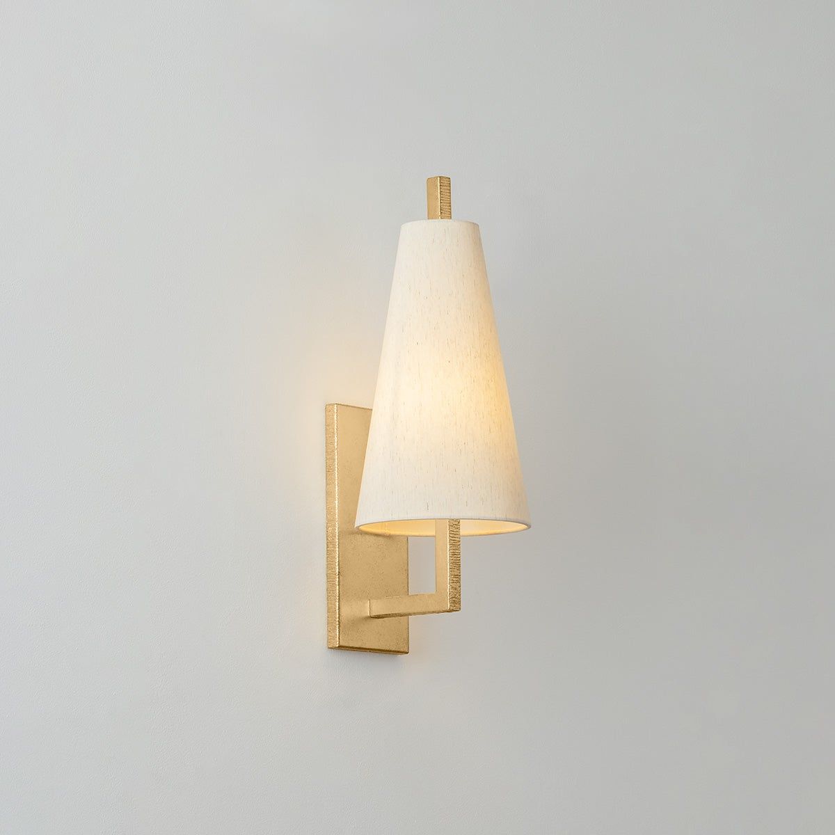 Tirana Wall Sconce