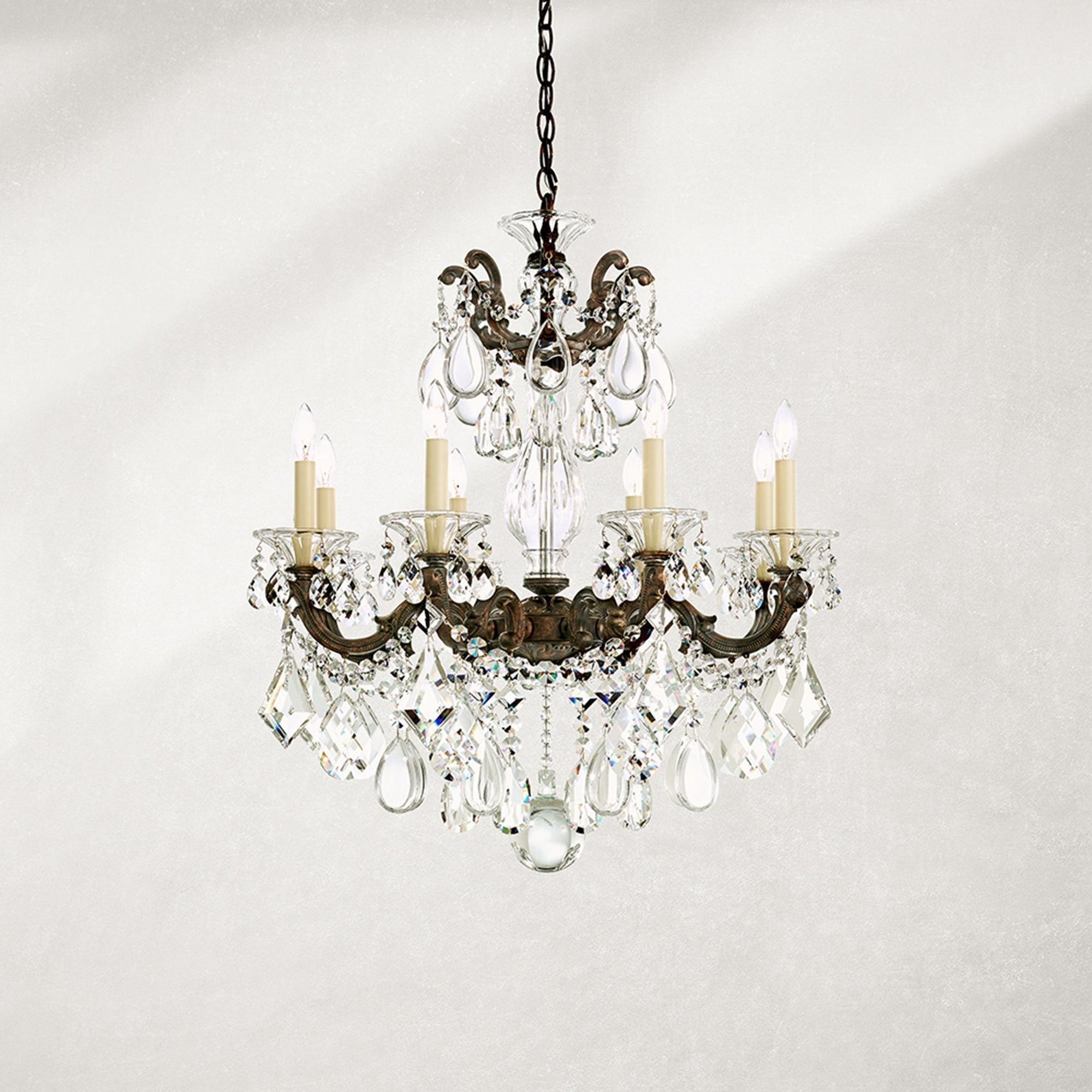 La Scala 8-Light Chandelier