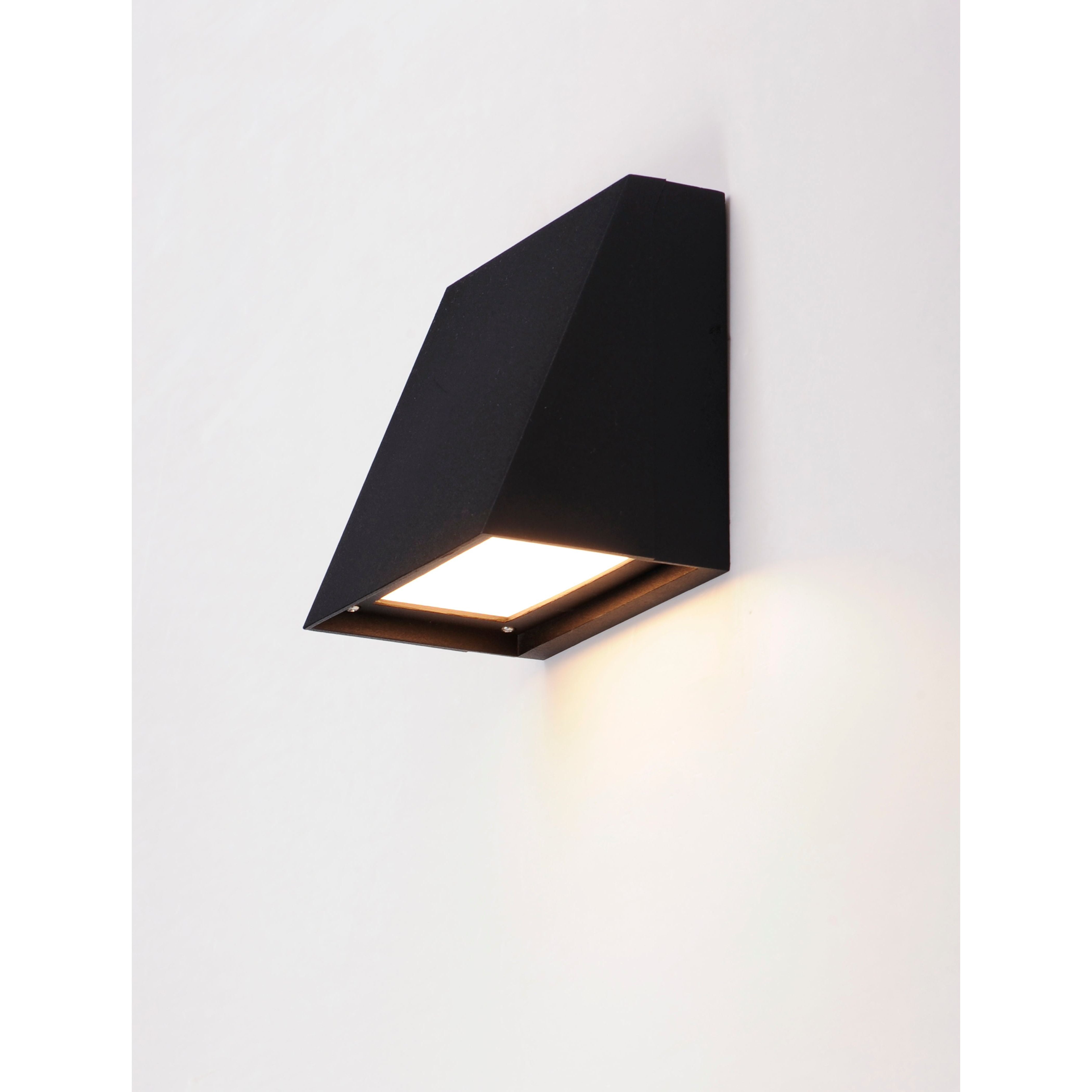 Pathfinder LED Outdoor Wall Sconce