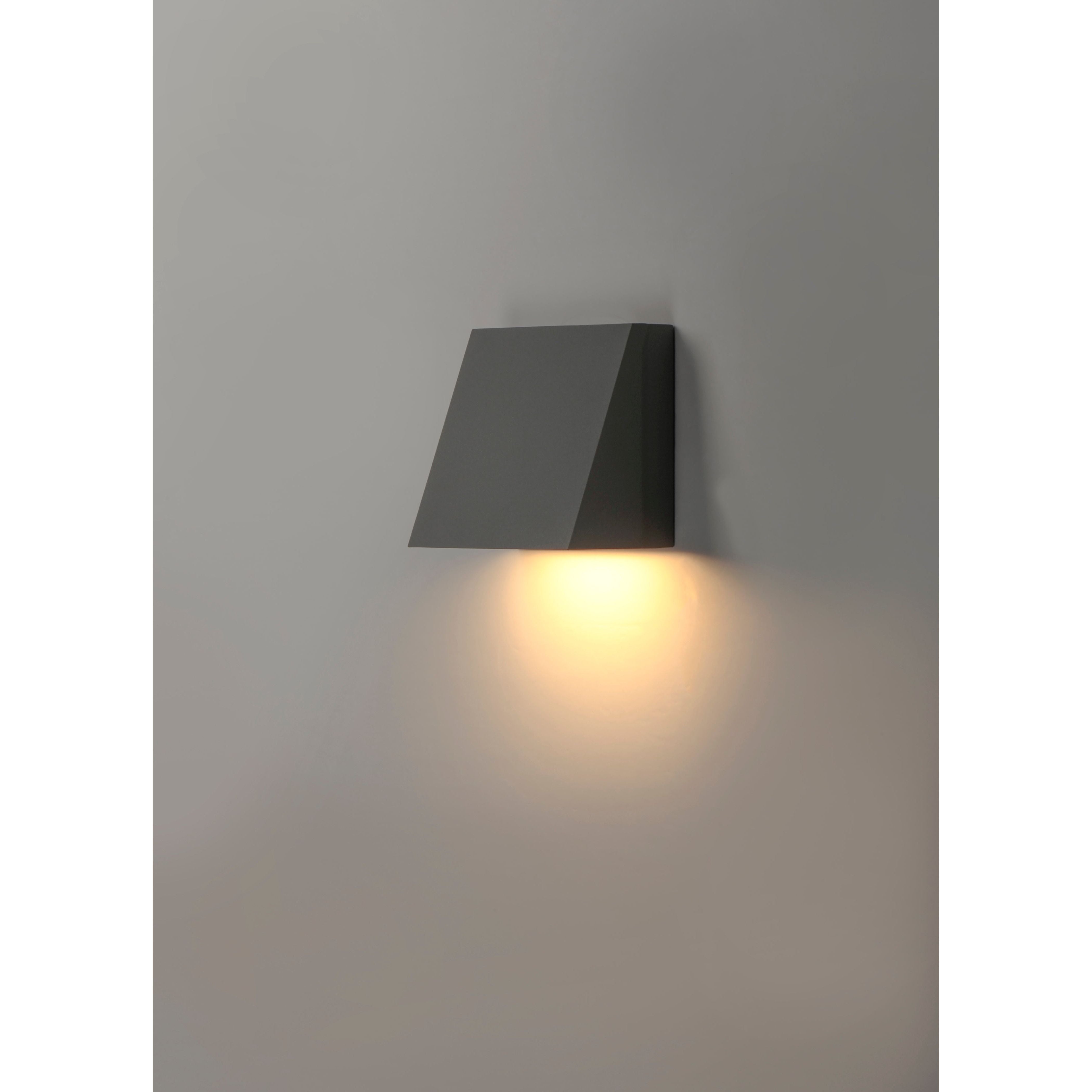 Pathfinder LED Outdoor Wall Sconce