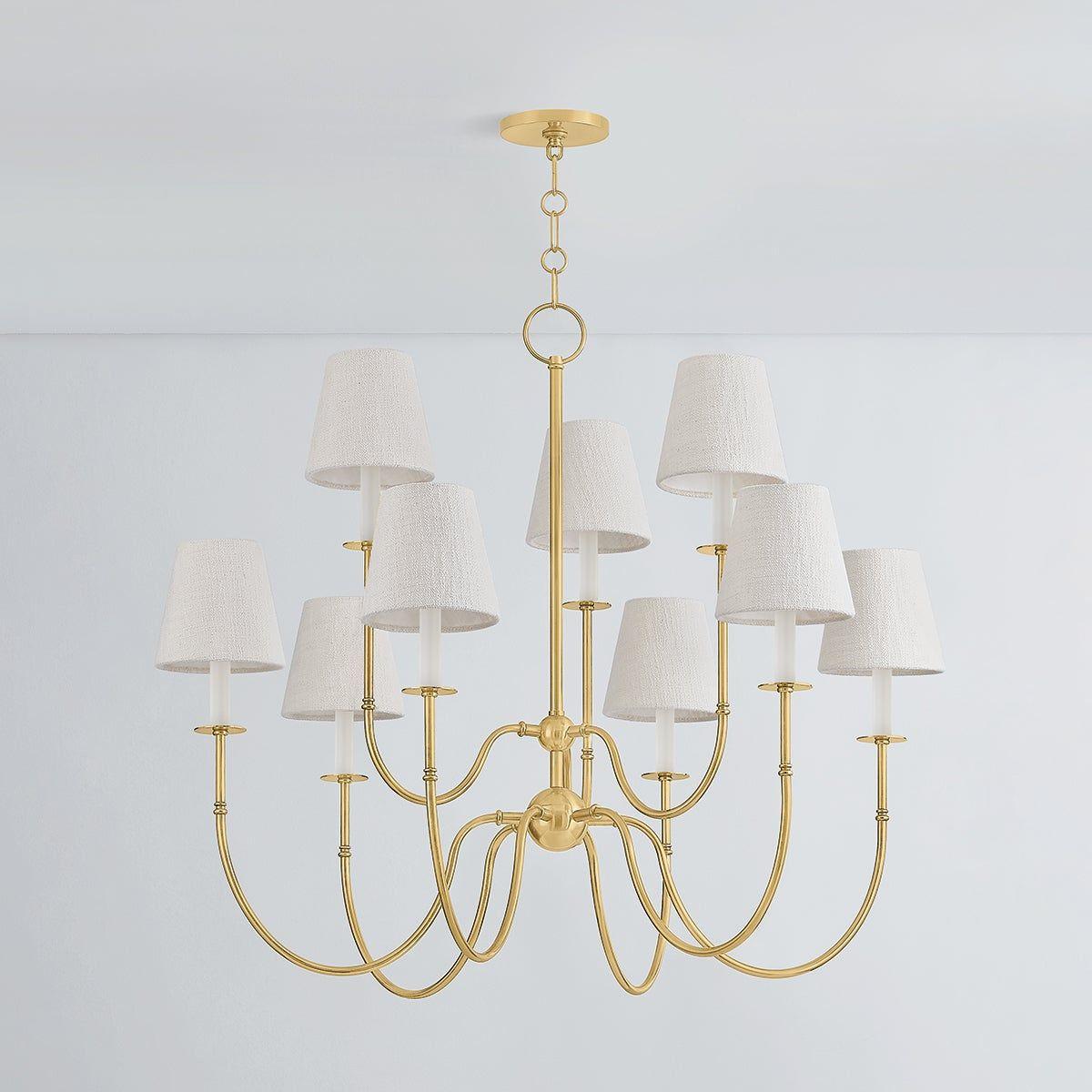 Amina Chandelier