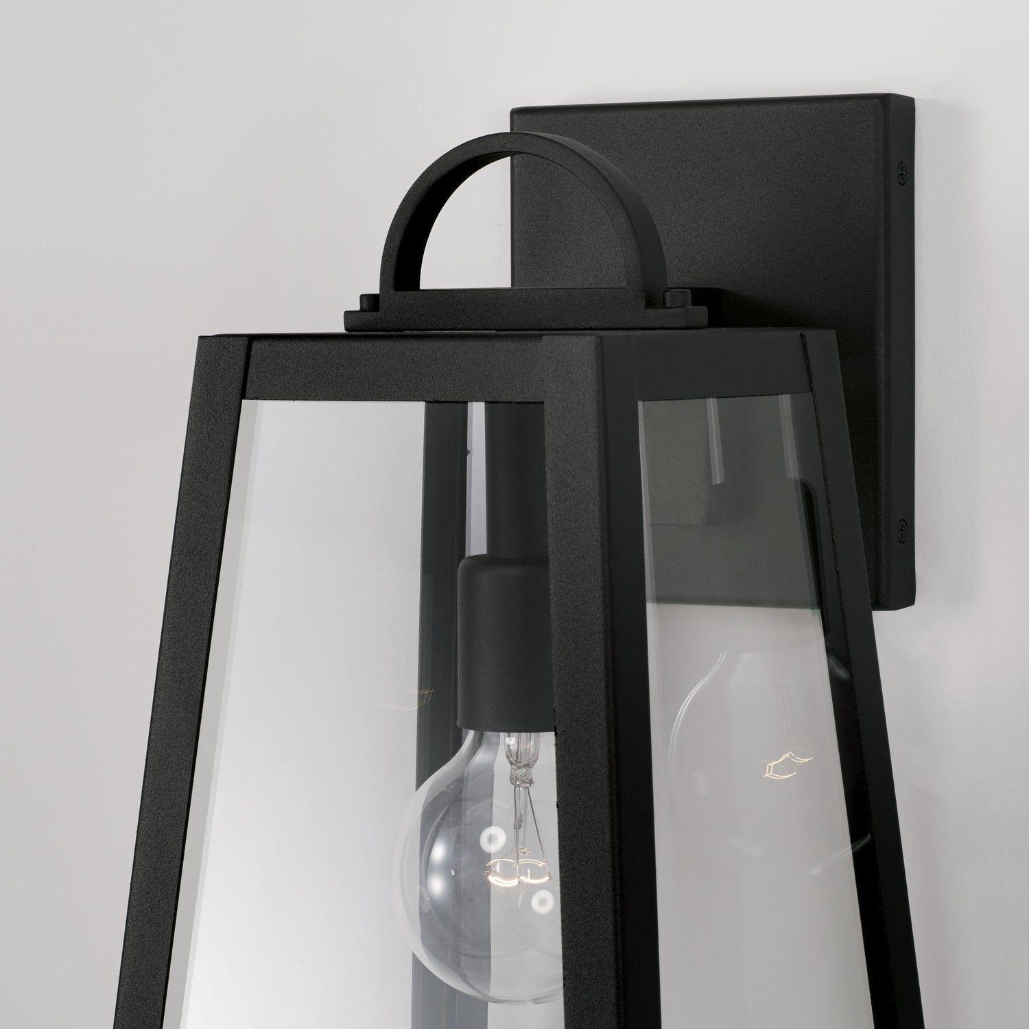 Leighton 1-Light Outdoor Wall Lantern