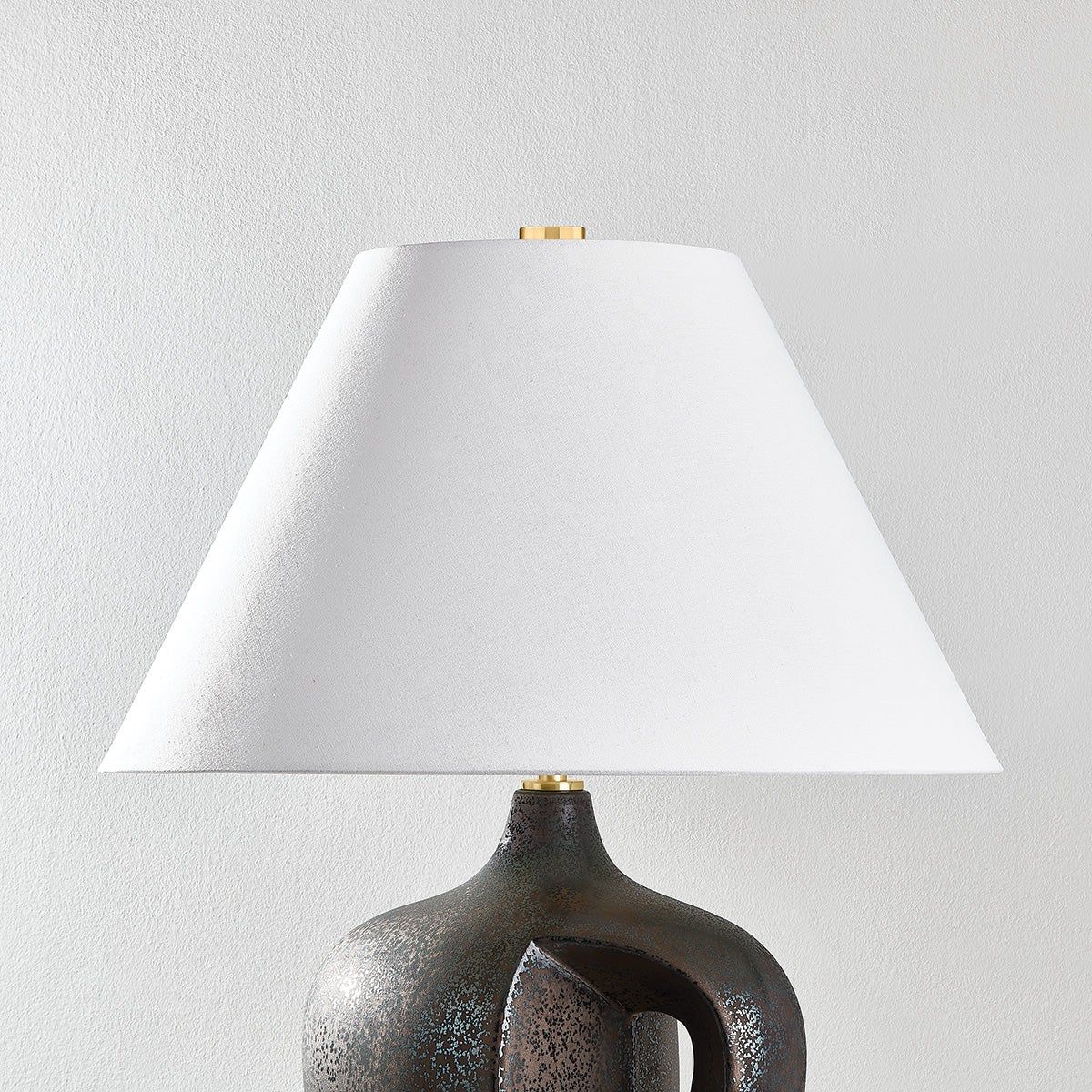 Avenel 1-Light Table Lamp