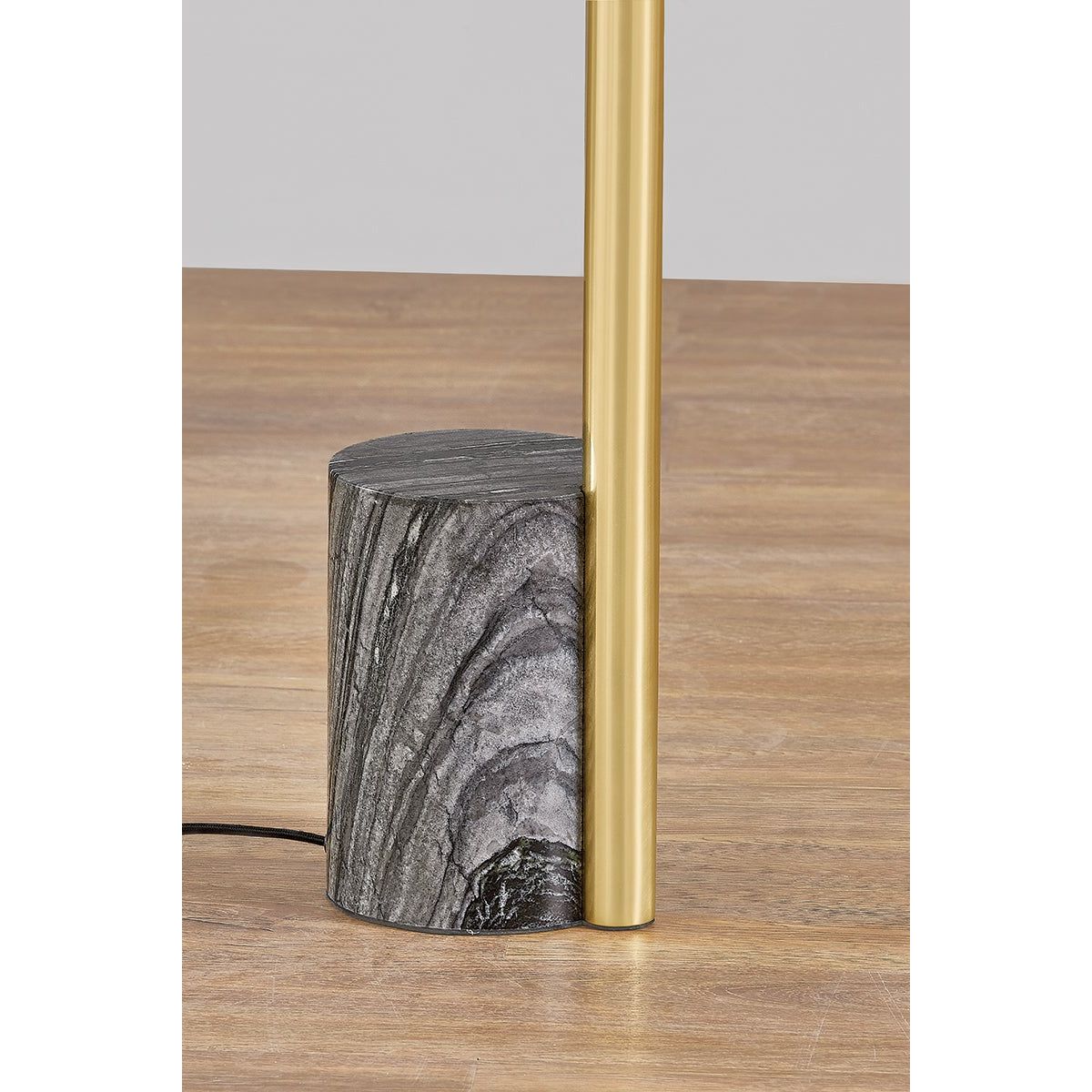 Circleville Floor Lamp