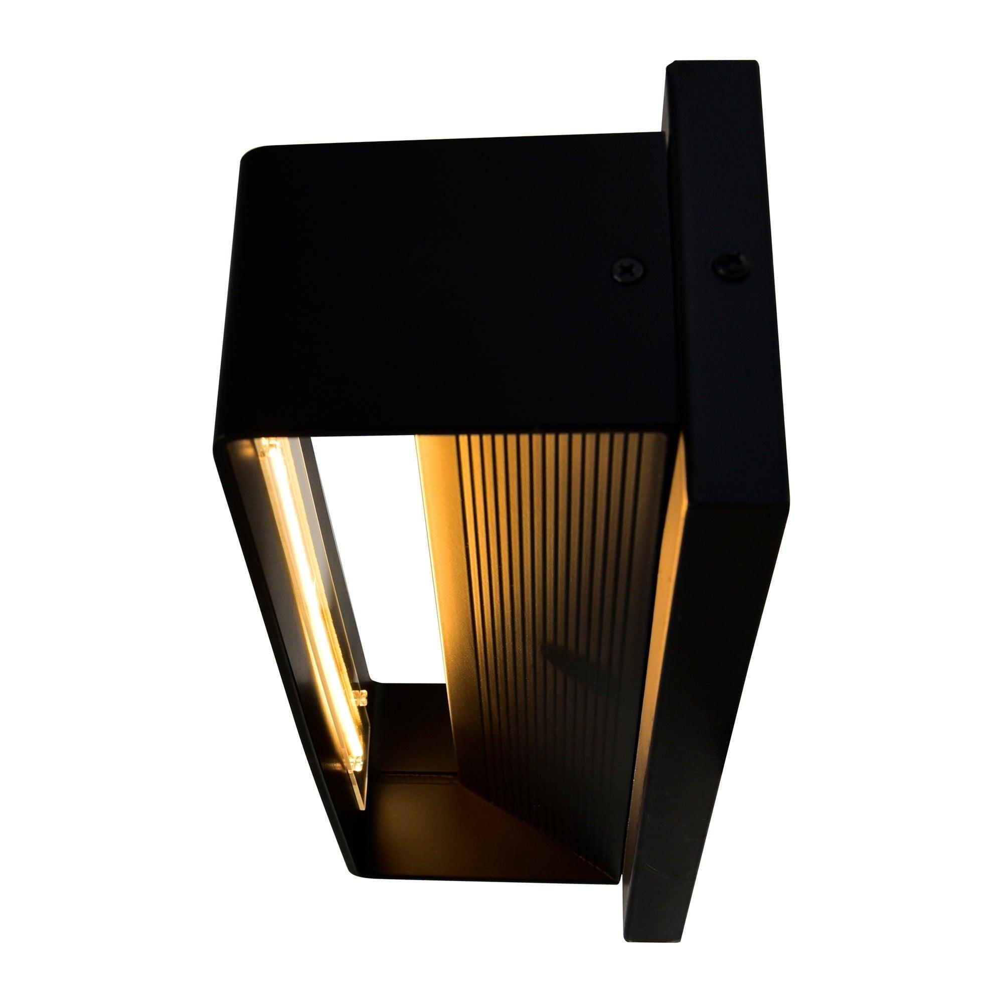 CWI - Lilliana Sconce - Lights Canada