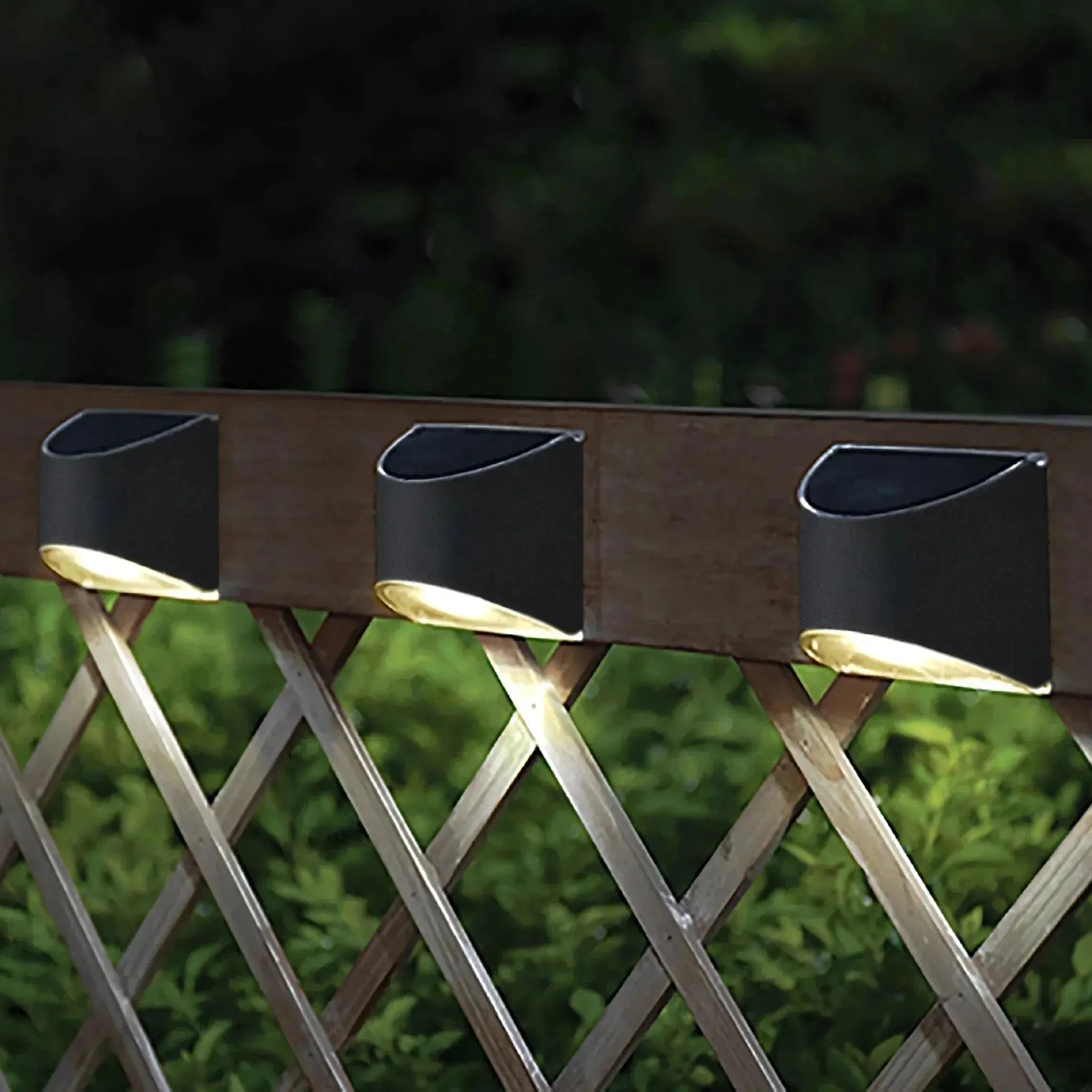 Classy Caps - Deck & Wall Light - Lights Canada