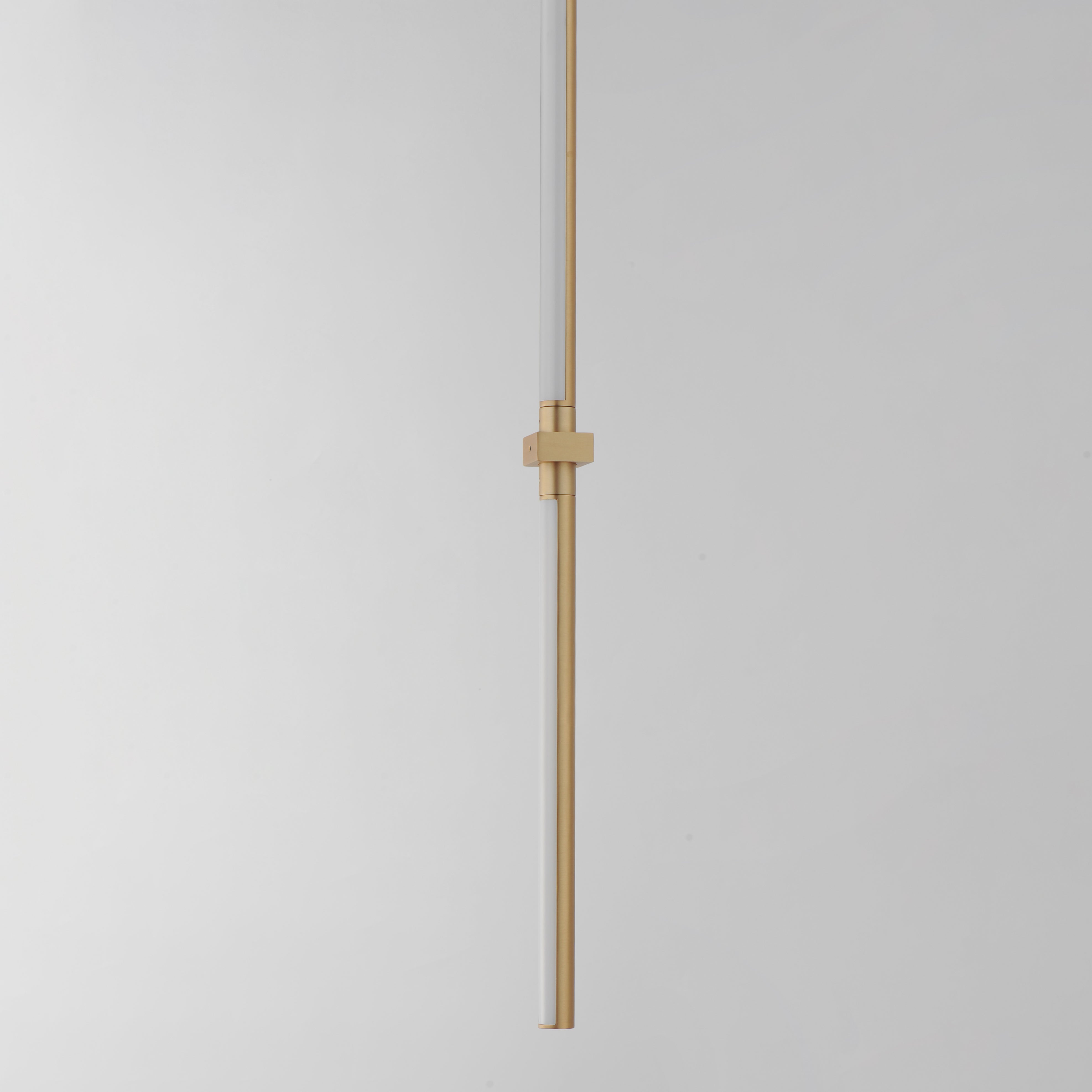 E21358-GLD
