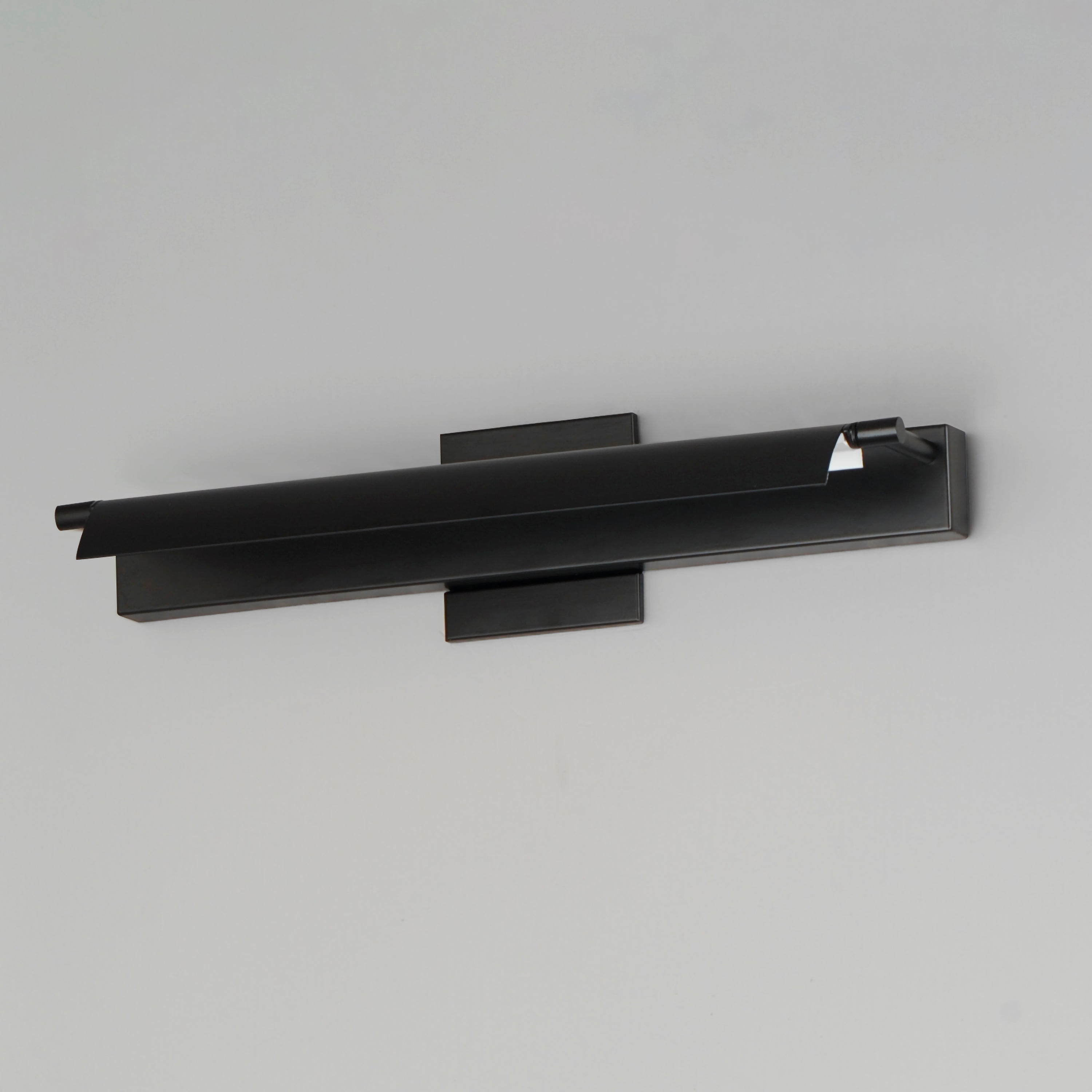 E21392-BK