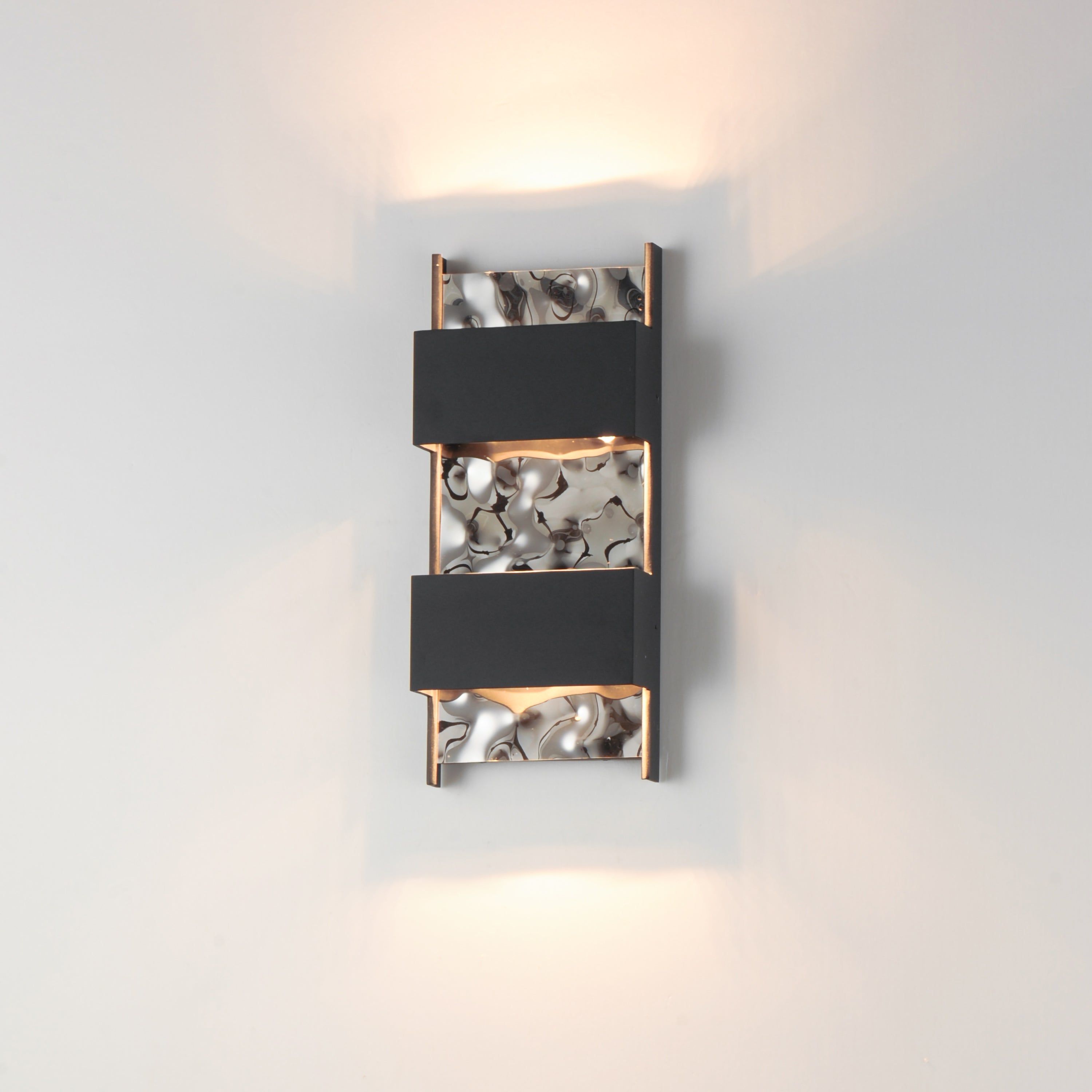 Coulee Medium LED Outdoor Wall Sconce