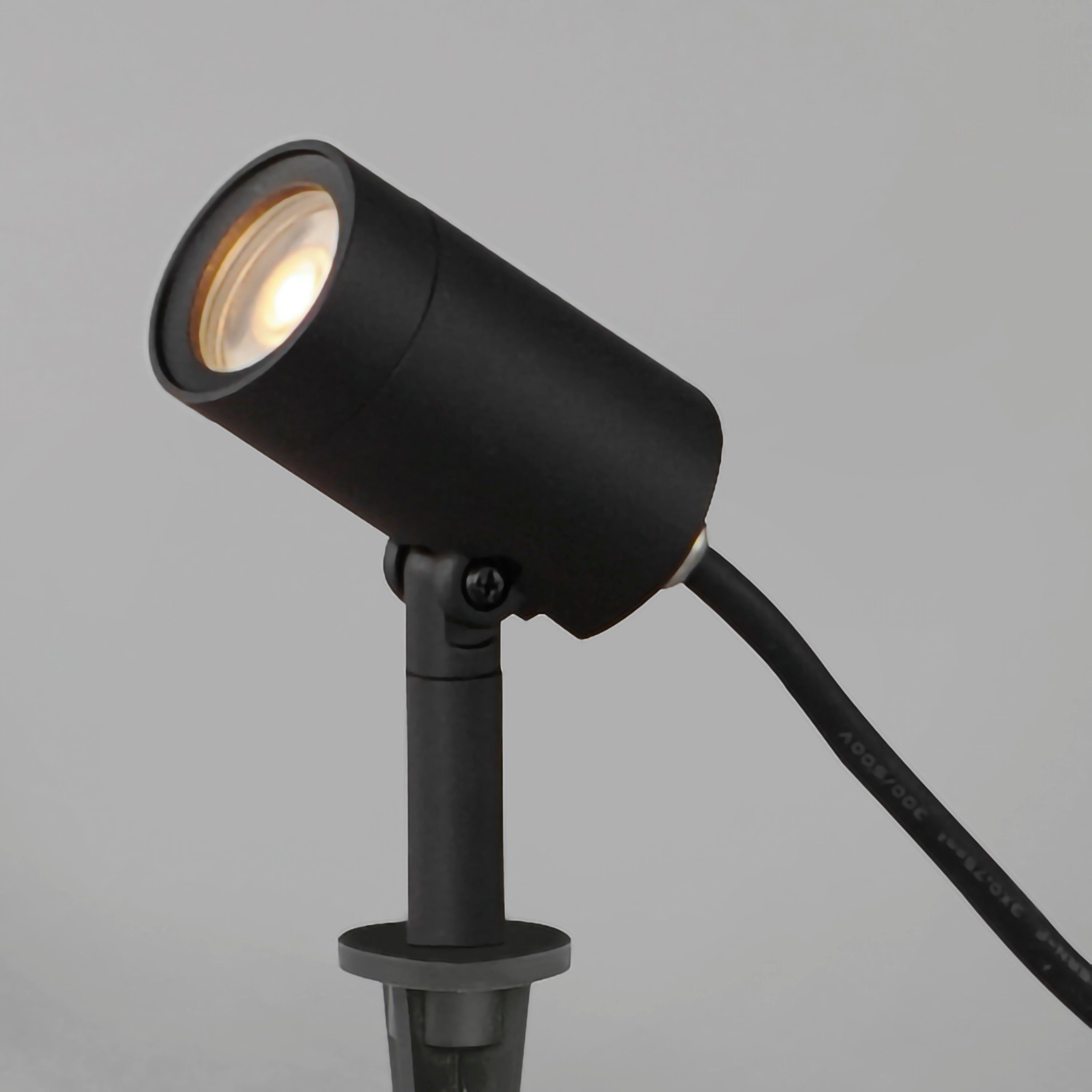 Alumilux: Landscape Spot Light