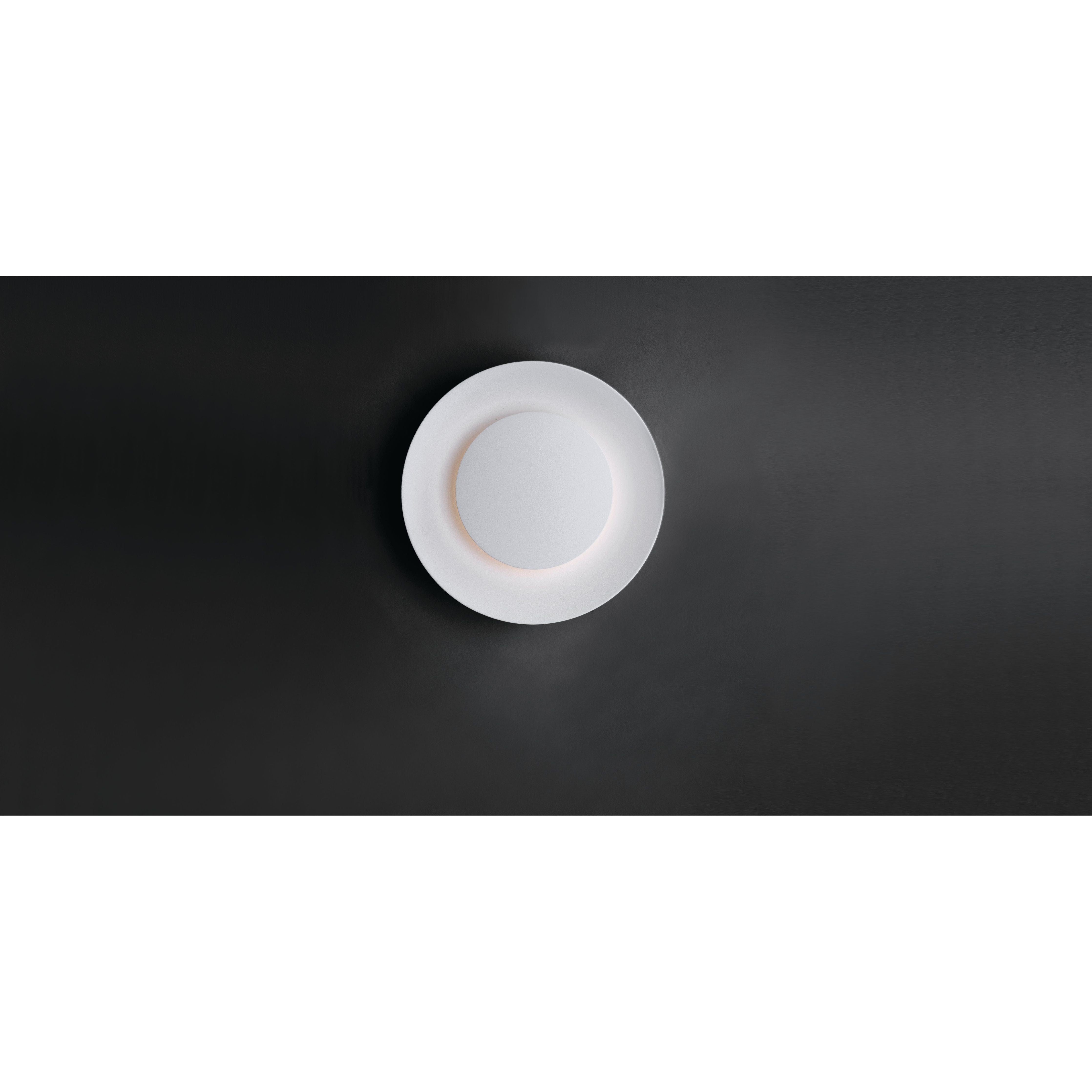 Alumilux: Pearl LED Wall Sconce