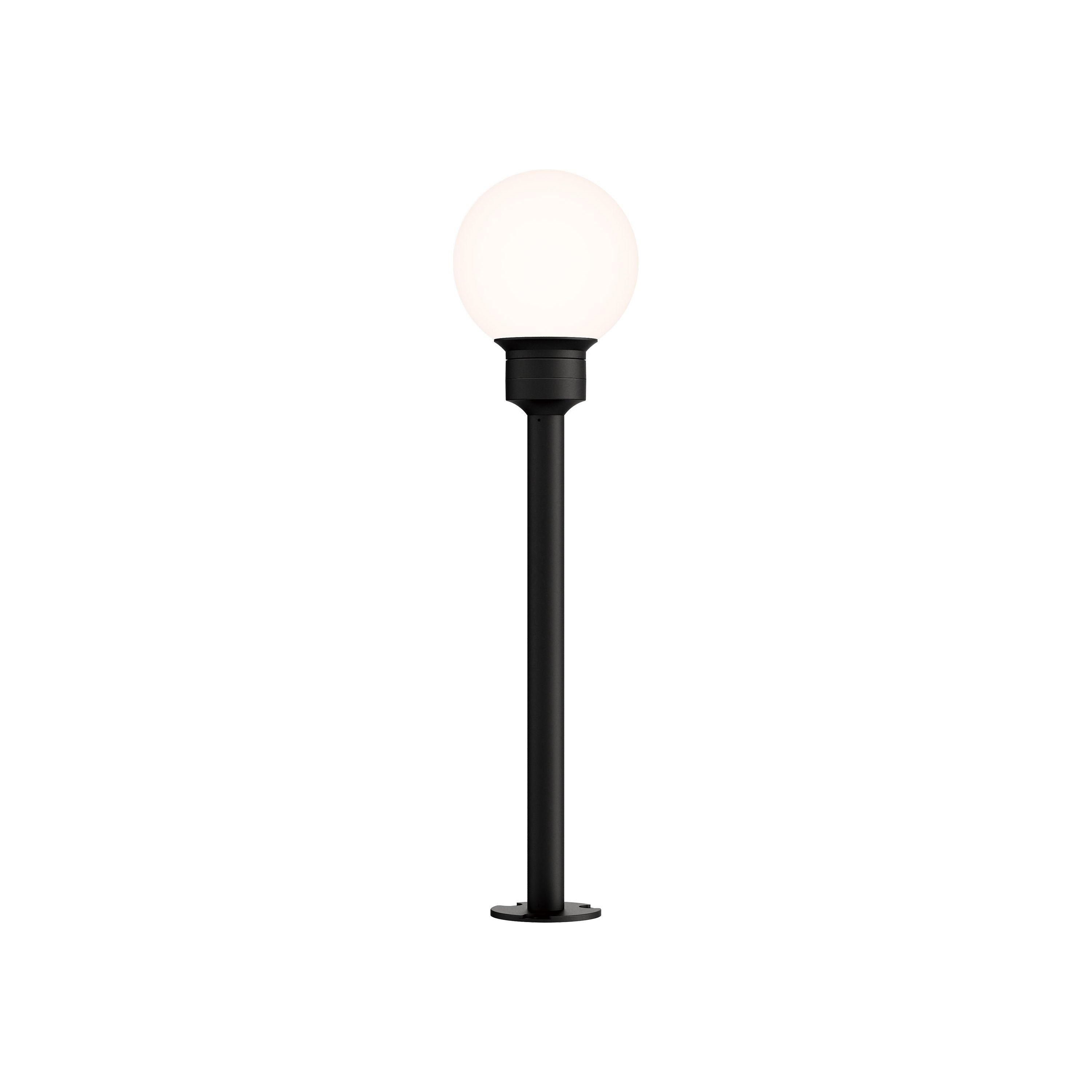 Alumilux: Landscape Globe Light with 16" Pole