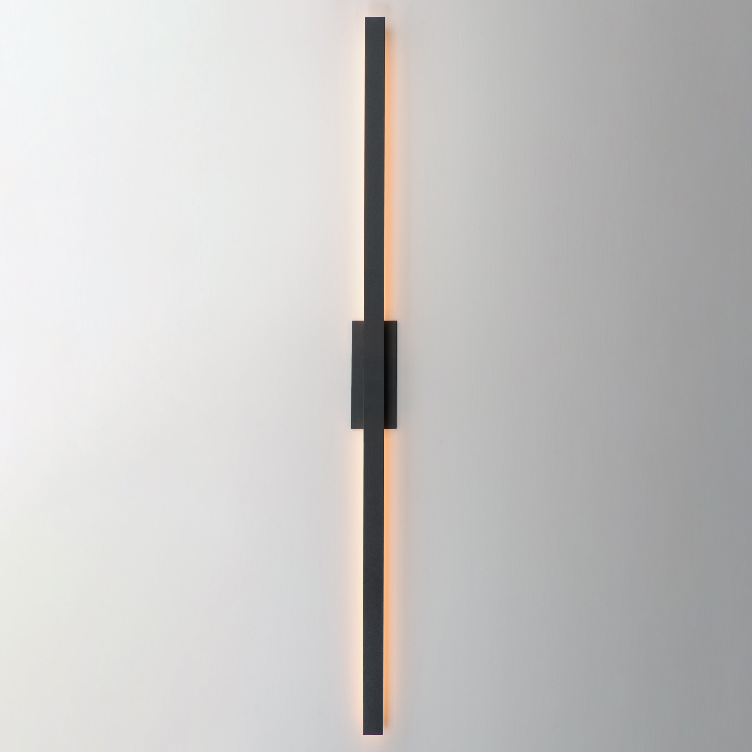 E42348-BK