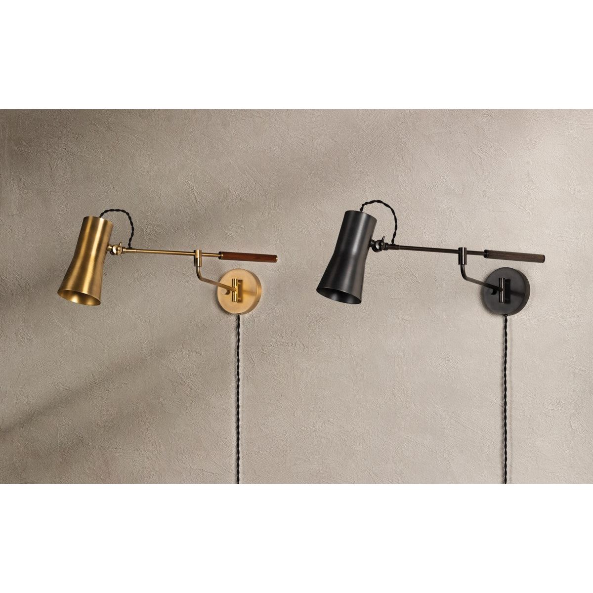 Novel 1-Light Wall Sconce