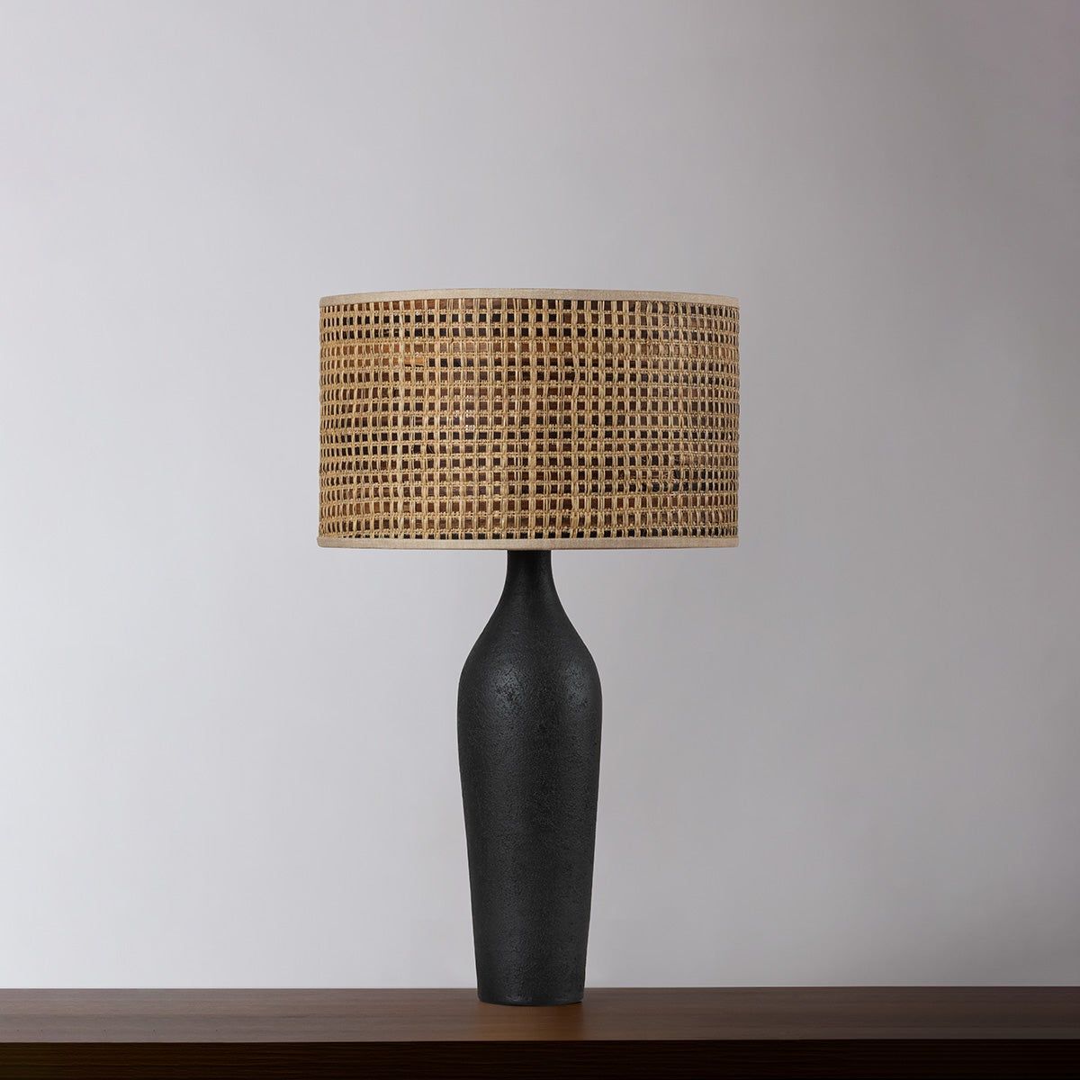 Wingdale 1-Light Table Lamp